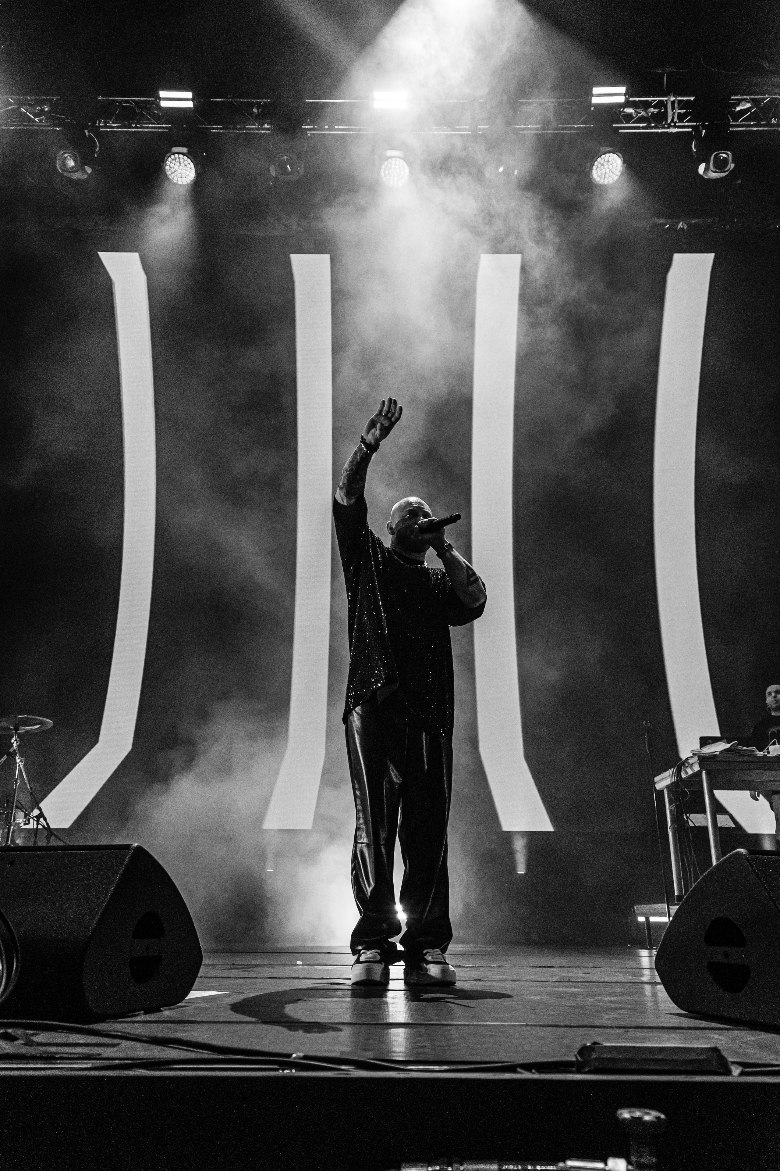 Концерт Лёши Свика