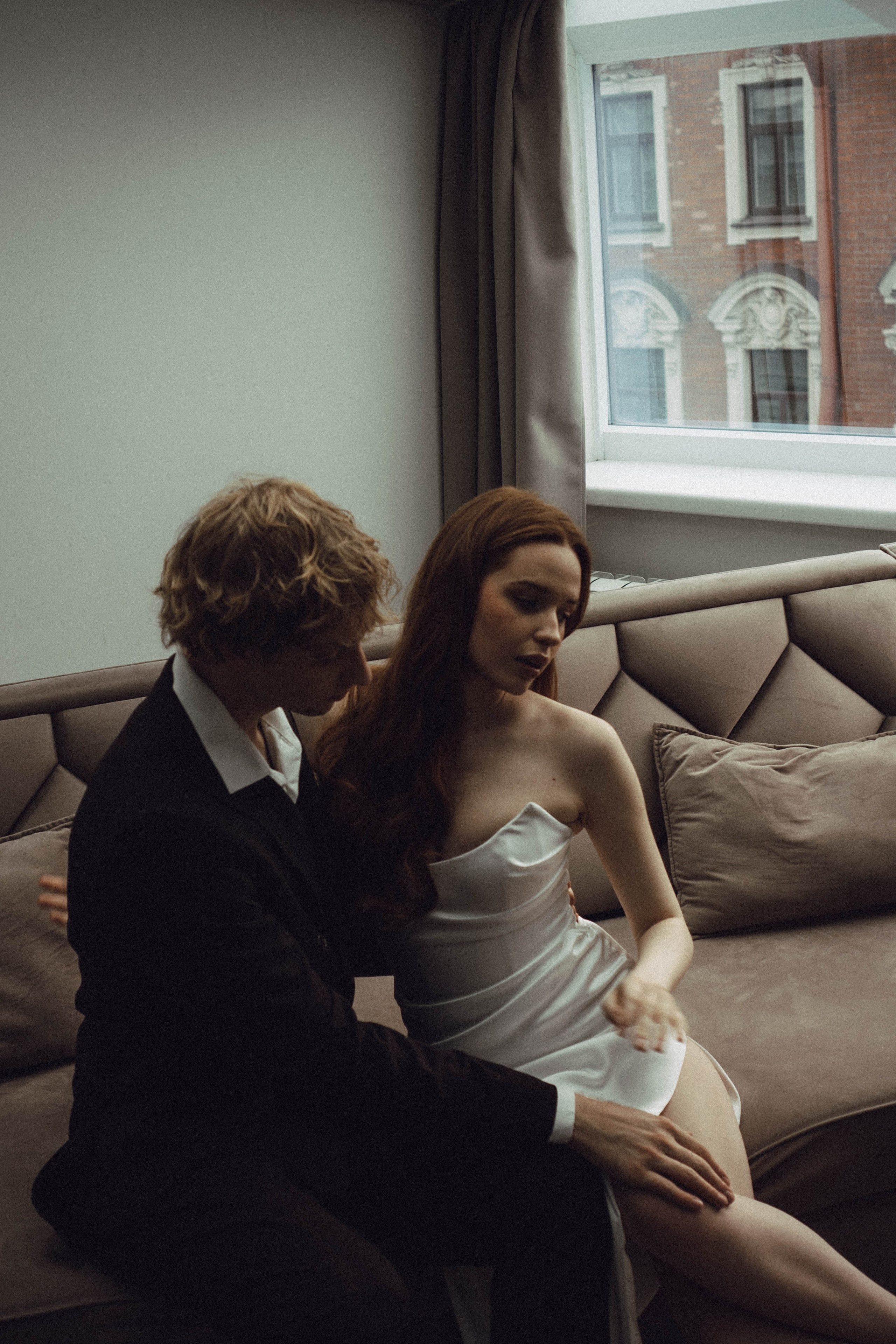 СВАДЕБНАЯ СЬЕМКА В ОТЕЛЕ. СБОРЫ ЖЕНИХА И НЕВЕСТЫ И ТАКЖЕ ТОР И ПОДГОТОВКА К ПРОГУЛКЕ. Профессиональный фотограф, Санкт-Петербург — Виктория Богомолова