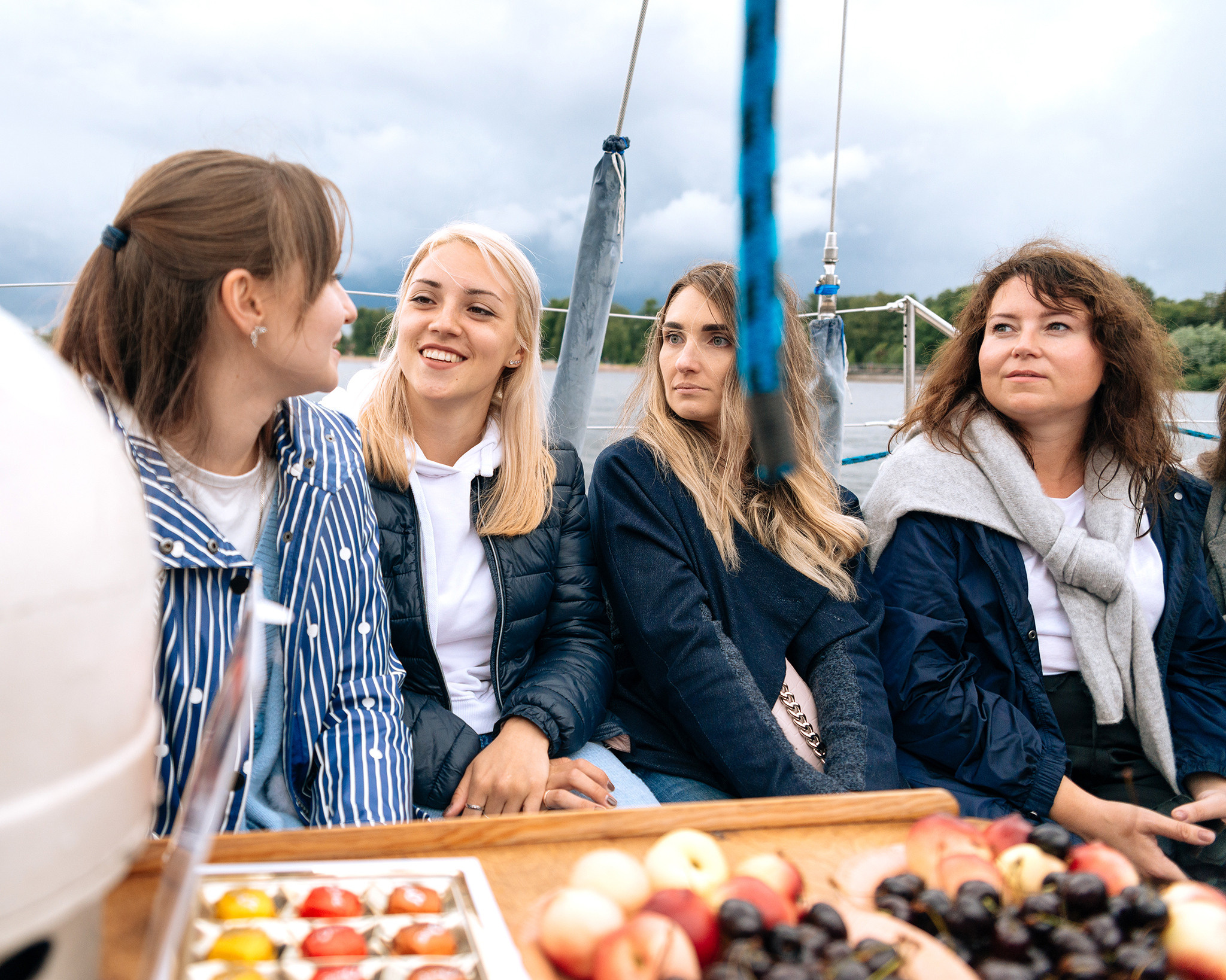 Прогулка на яхте. Репортажный фотограф в Санкт-Петербурге Анастасия Клёпова