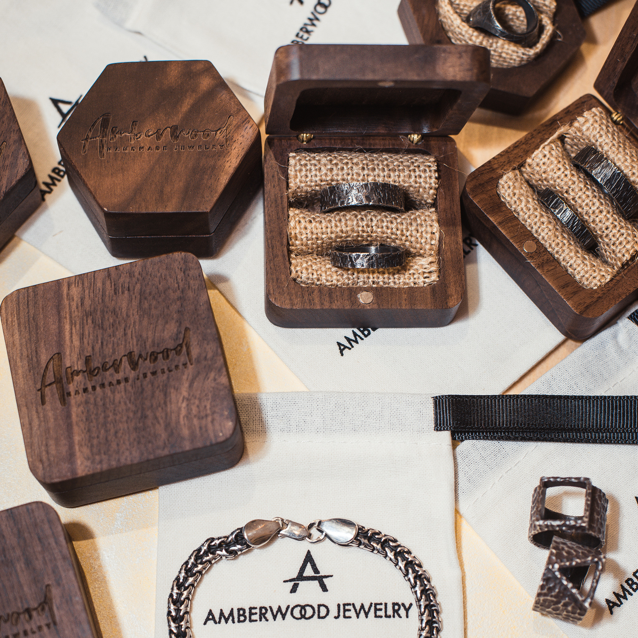 Amberwood. Ювелирная бижутерия. Репортажный фотограф в Санкт-Петербурге Анастасия Клёпова