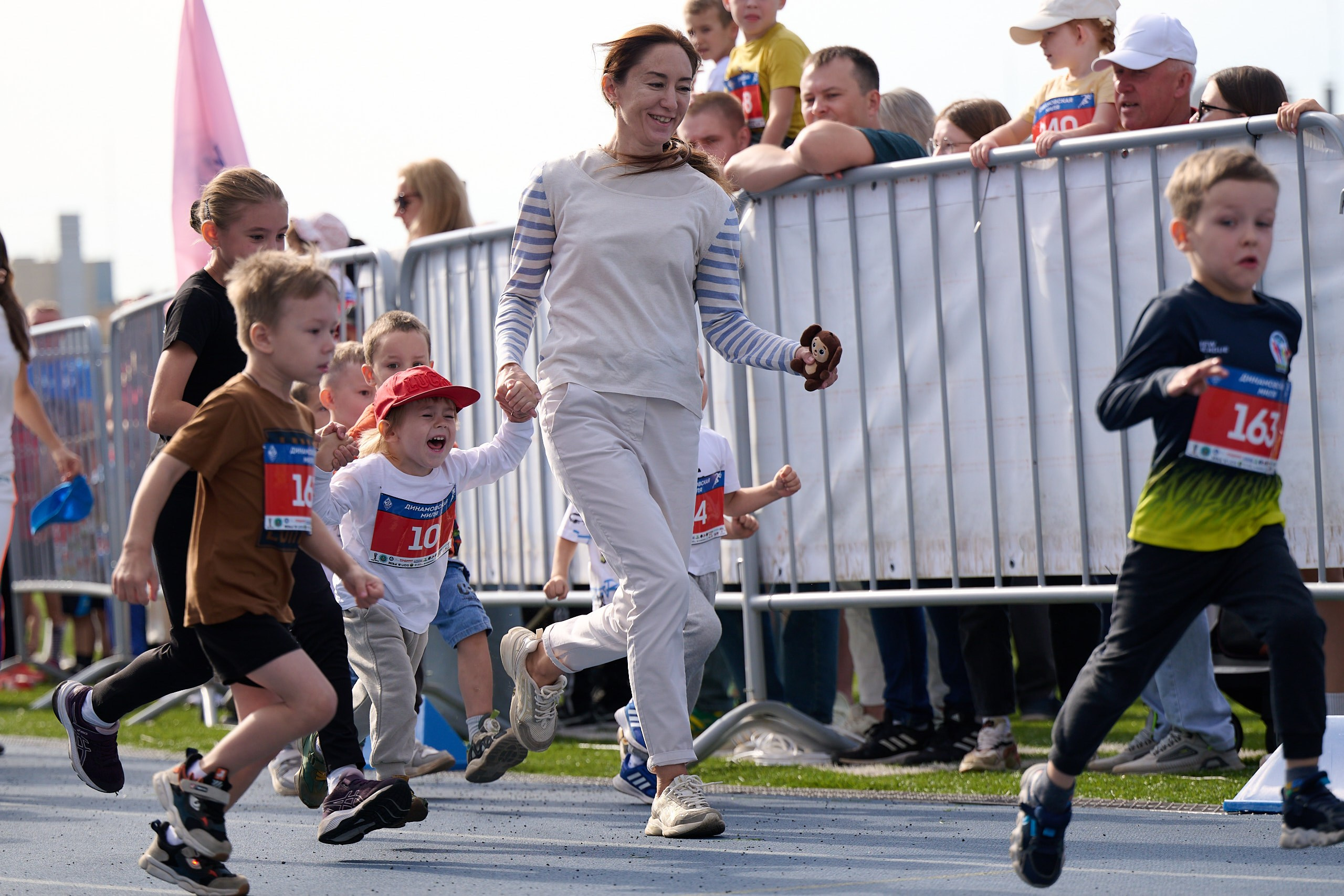 Динамовская миля 2024. Спортивный репортажный фотограф в Ижевске Сергей Мерзляков