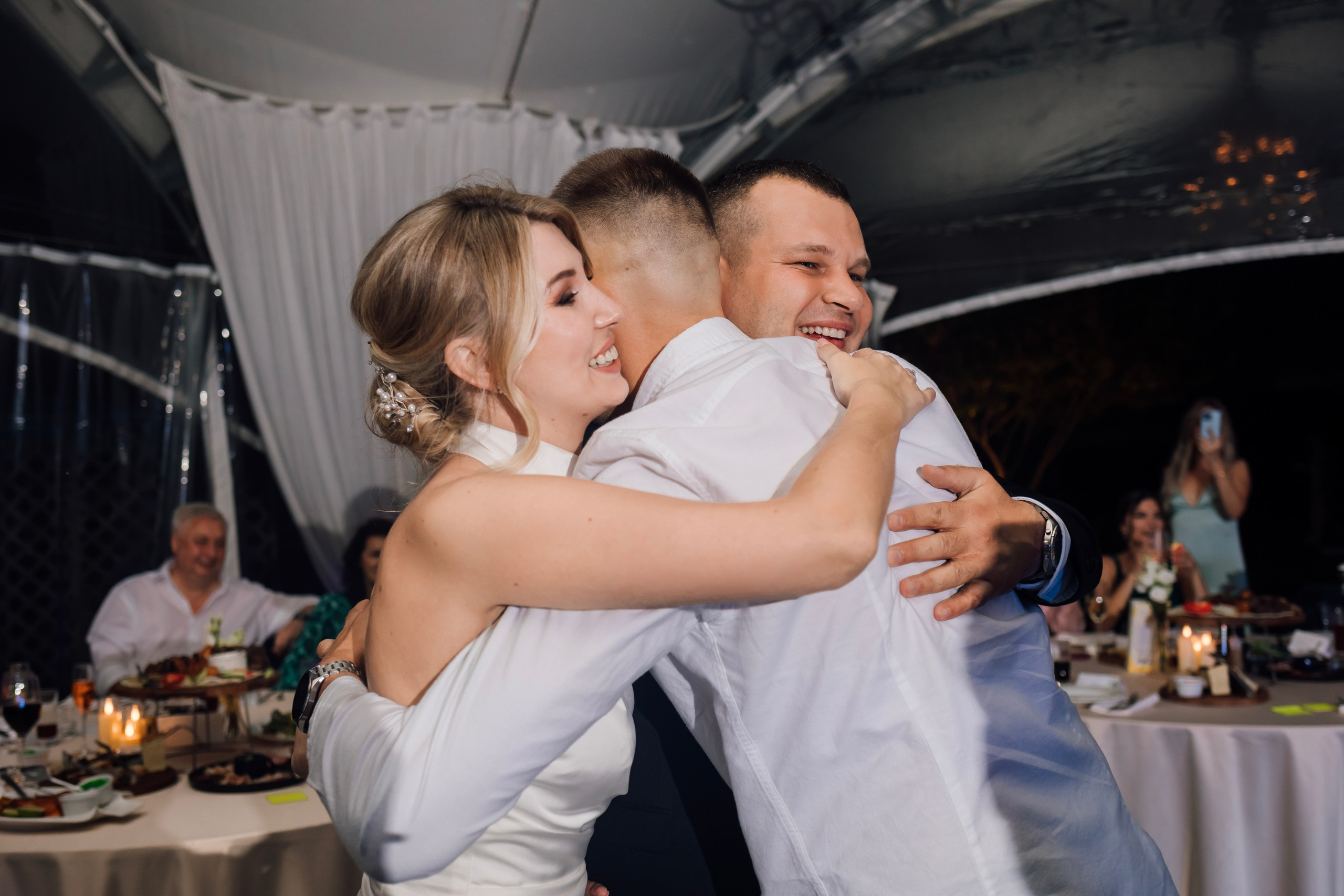 Ольга и Сергей. Свадьба в шатре. Свадебный и семейный фотограф в Москве Евгения Лисина