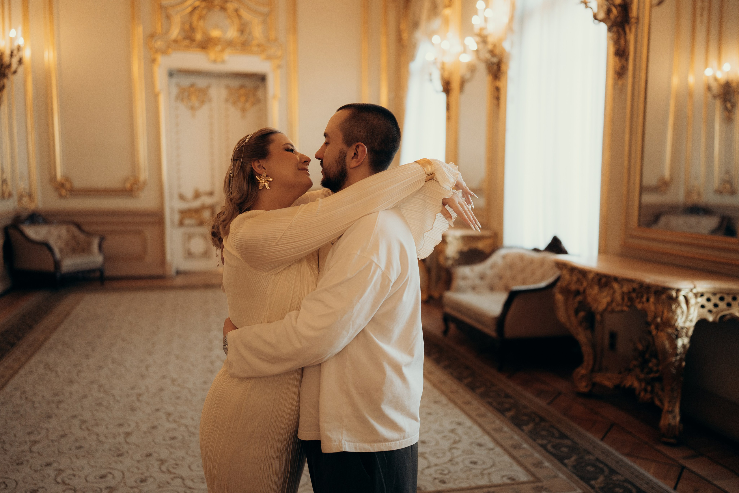 Илья и Елизавета. Hmliber — фотограф и контент-креатор из Петербурга