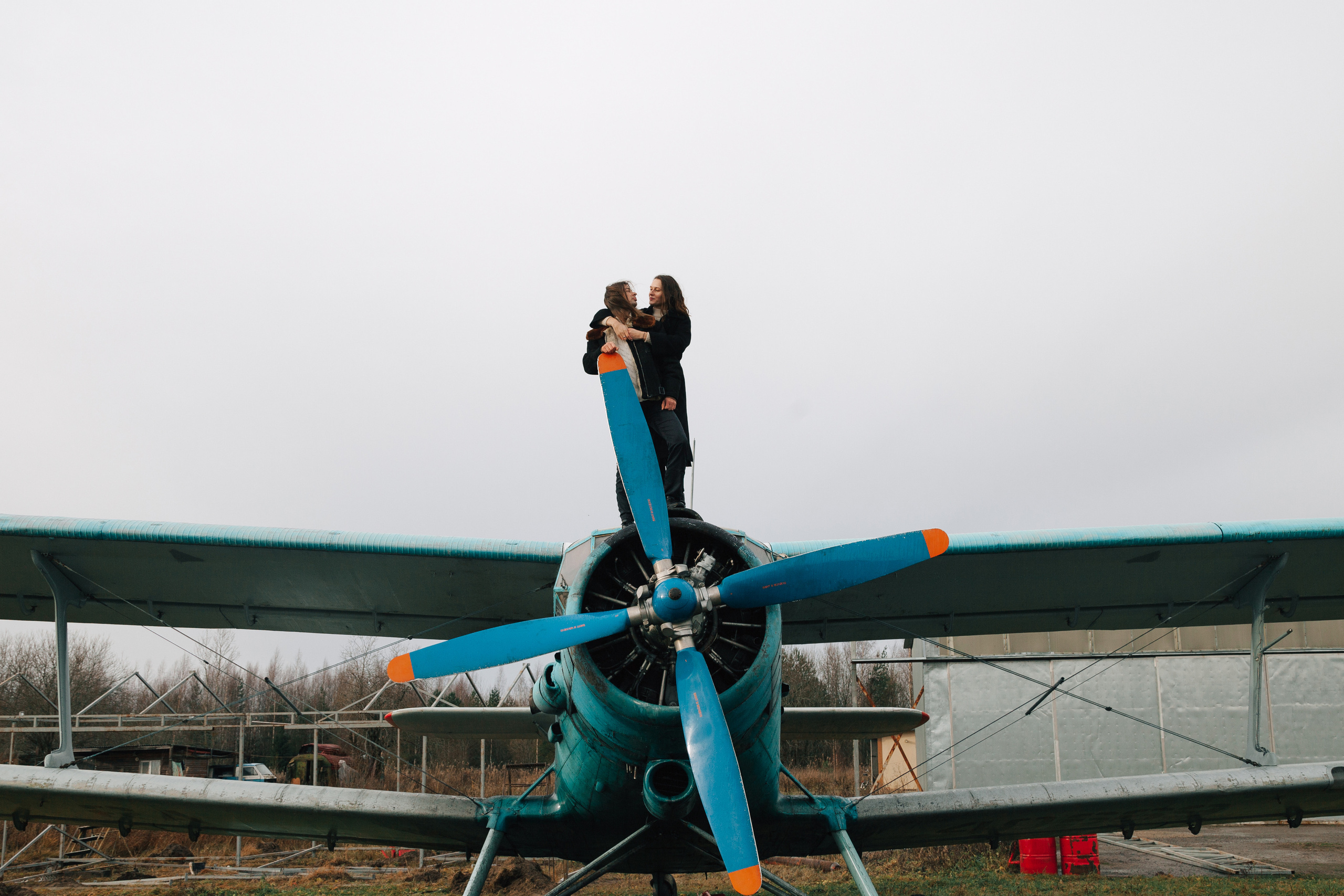 Витя, Алена и самолеты. Фотограф в Тбилиси Наталья Фомина