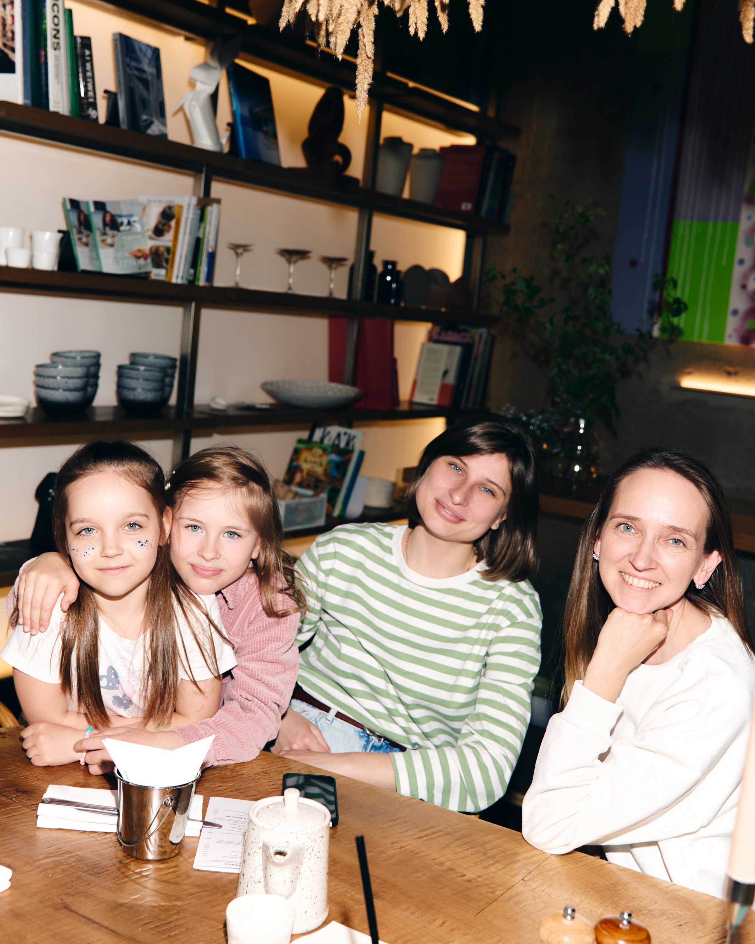 NO-REGRETS x TSELOVALNIK. Фотограф| Санкт-Петербург| Виктория Хайдарова