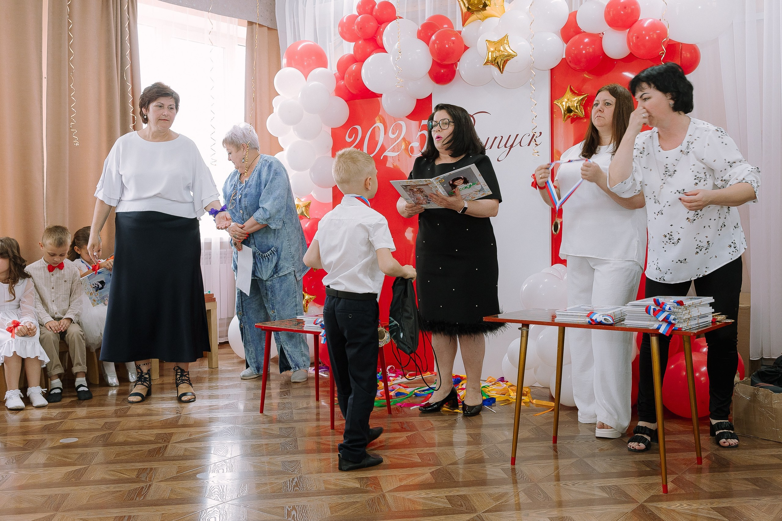 Выпускной в ДС 26. Выпускные альбомы Натальи Бутко: Новороссийск, Анапа, Геленджик