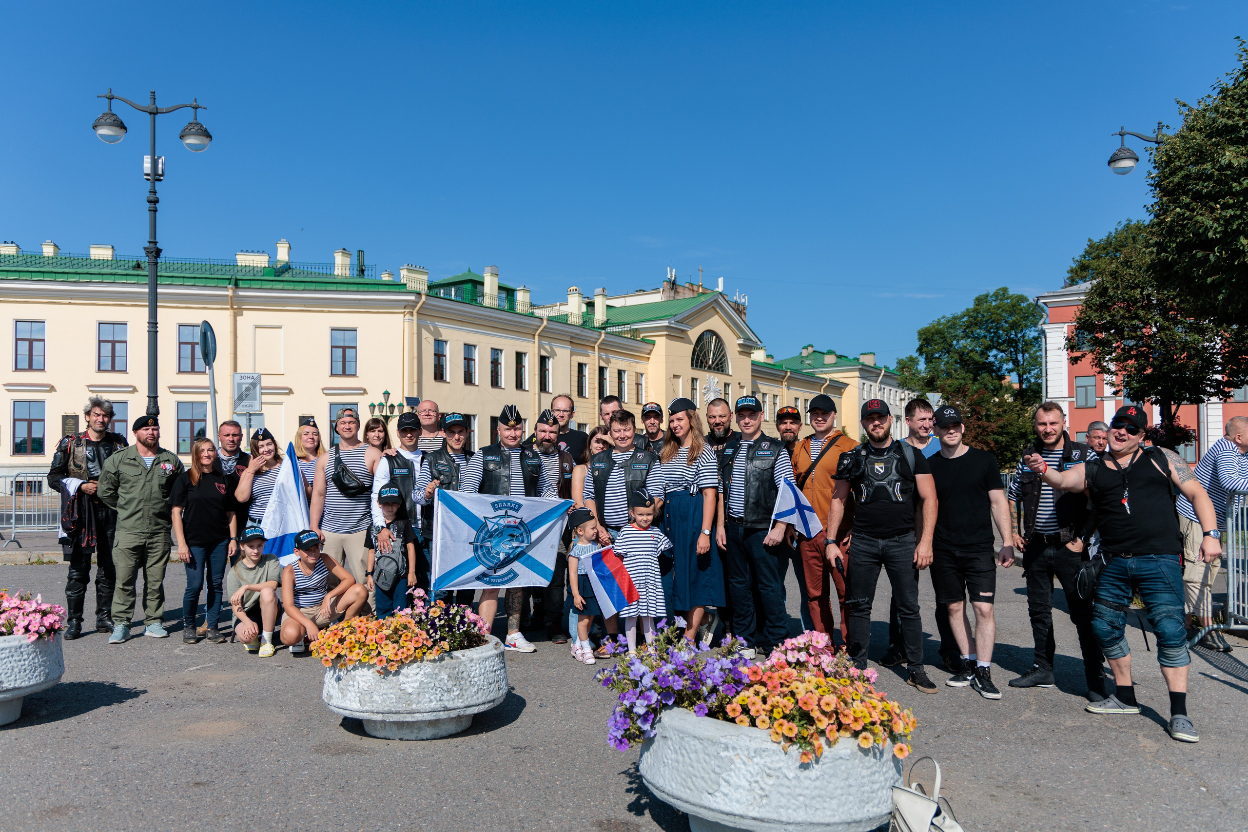 День ВМФ с мотоклубом 28.08.24. Репортажный фотограф Санкт-Петербург | Роман Карбышев