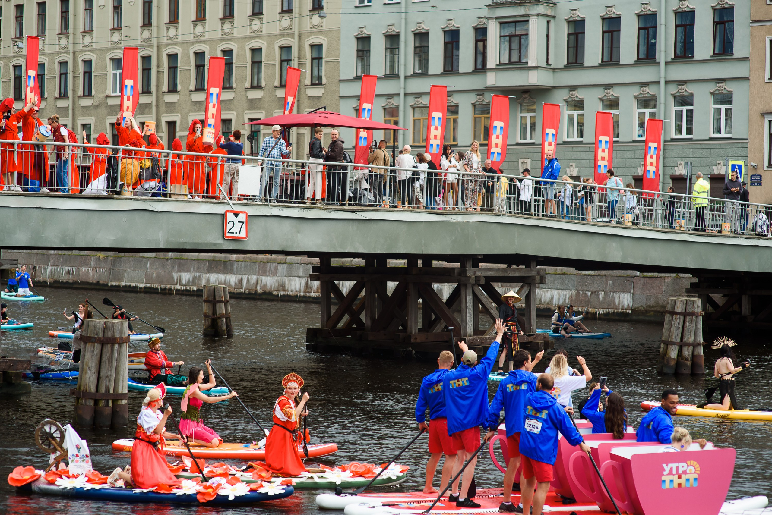 ТНТ Фонтанка SUP. Фотограф в Санкт-Петербурге — Эдуард Фазлетдинов | Репортаж, свадьбы, студия