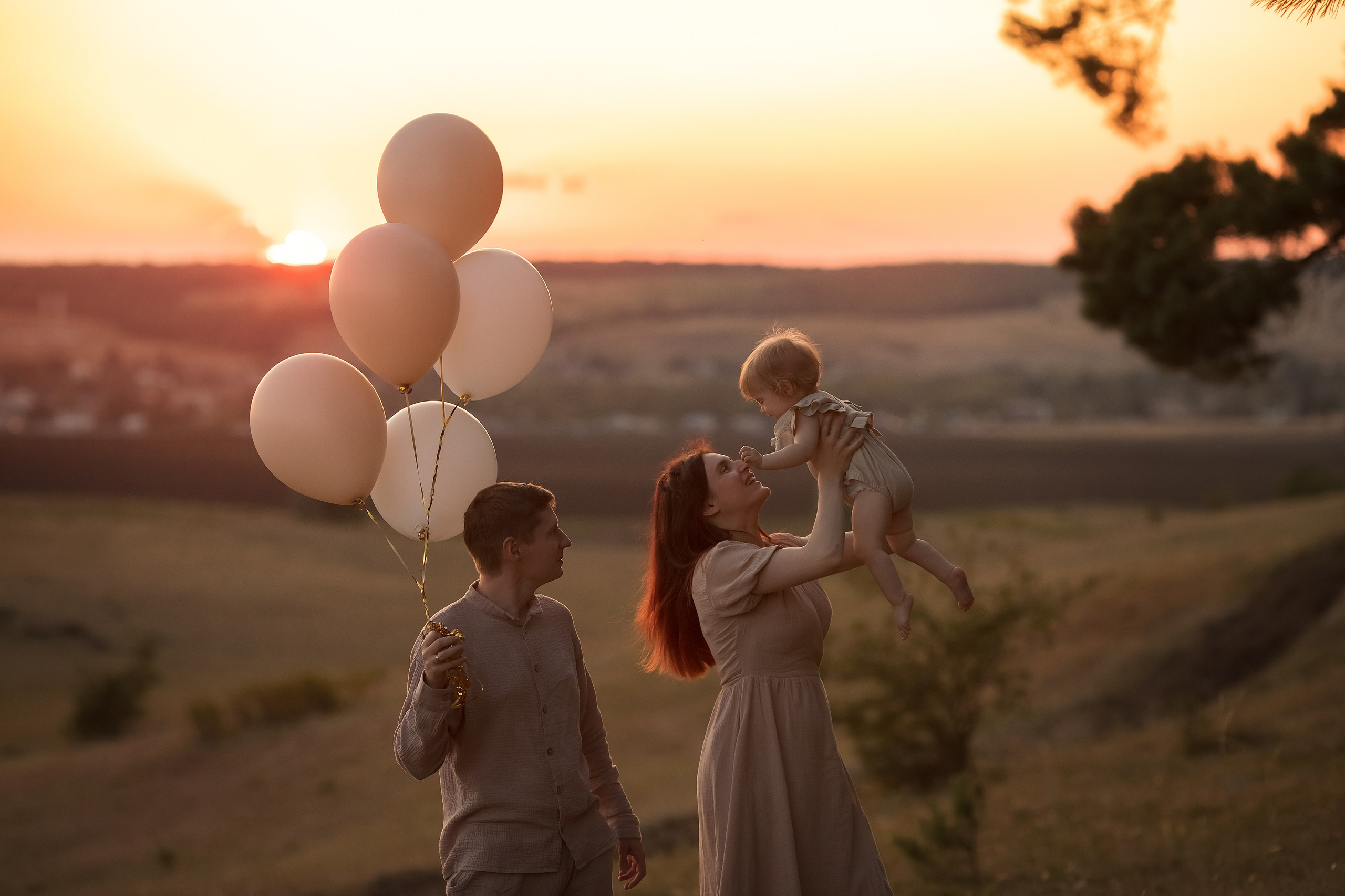 Праздничная прогулка. Семейный и детский фотограф в Саратове Полина Коткина