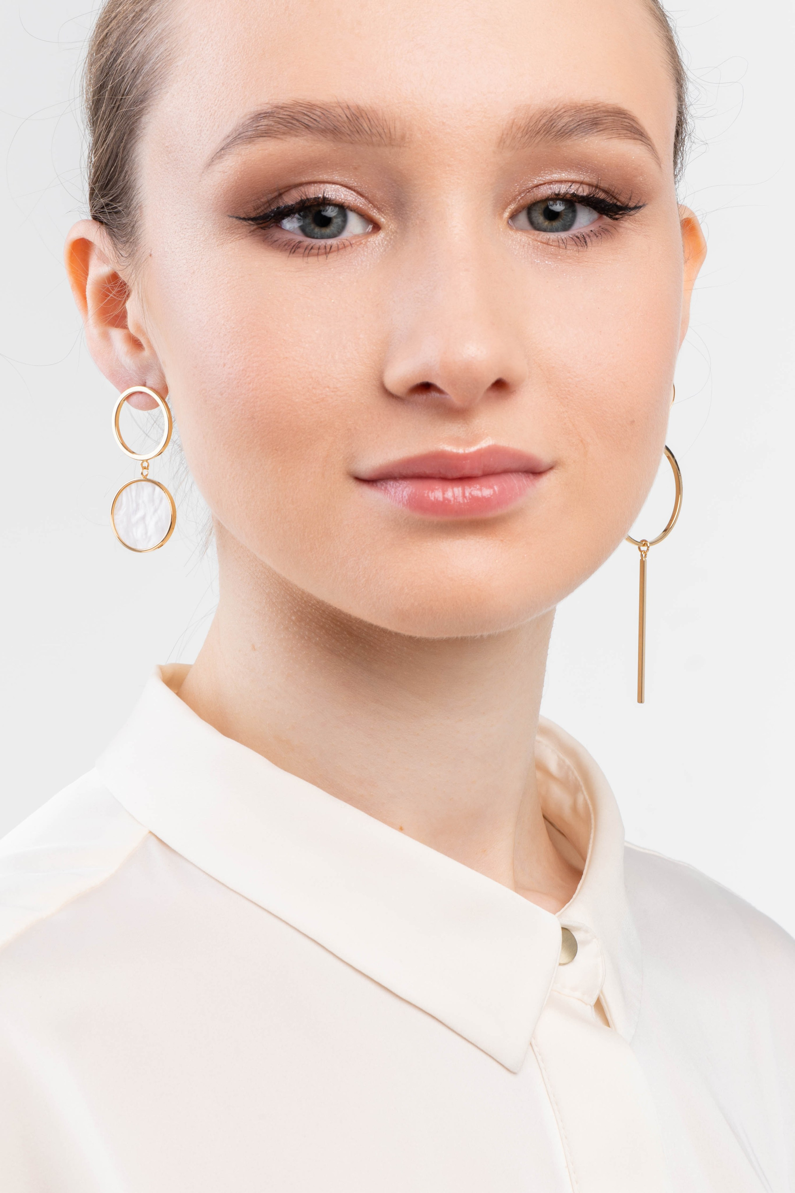 Ювелирные украшения. Предметный фотограф в Крыму Ольга Шестакова