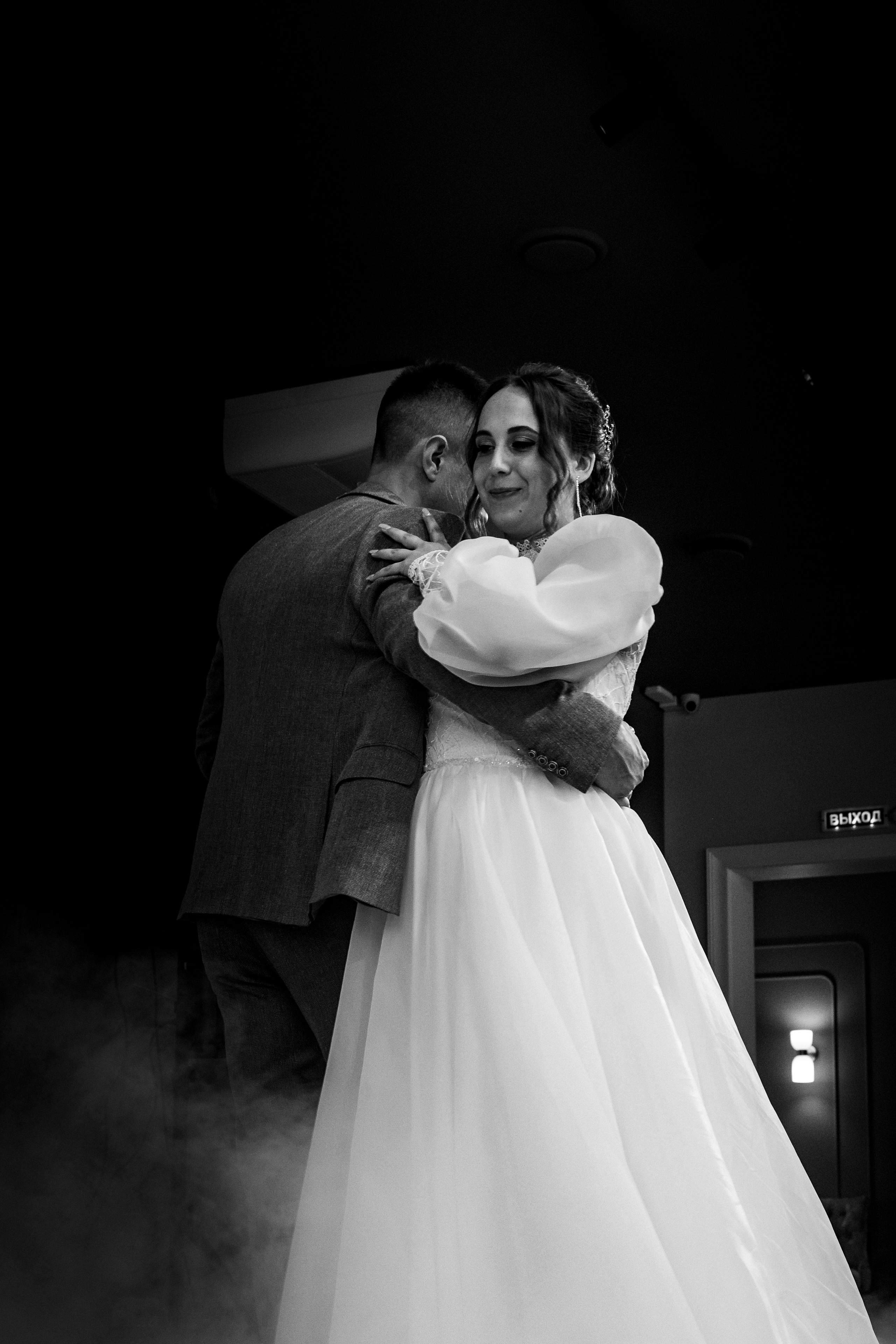 Захар и Ирина. Свадебный и семейный фотограф в г. Волхов Алексей Кочерыжкин