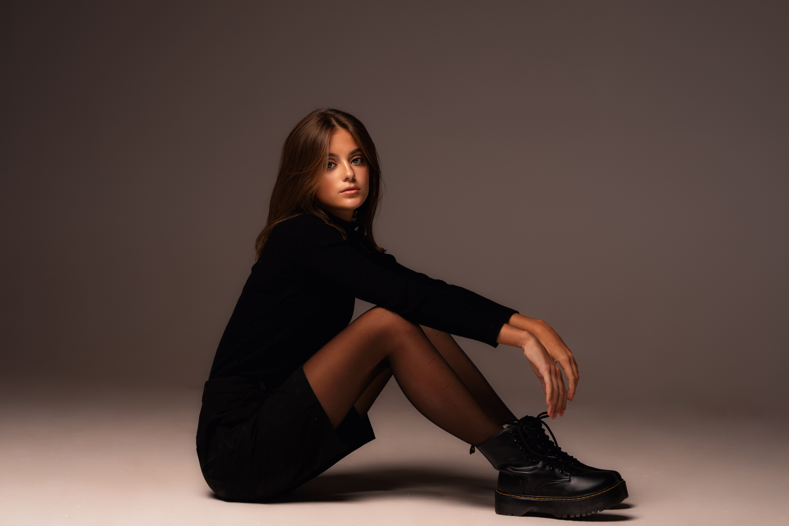 Студийная съемка с Викторией на циклораме в формате для «себя»