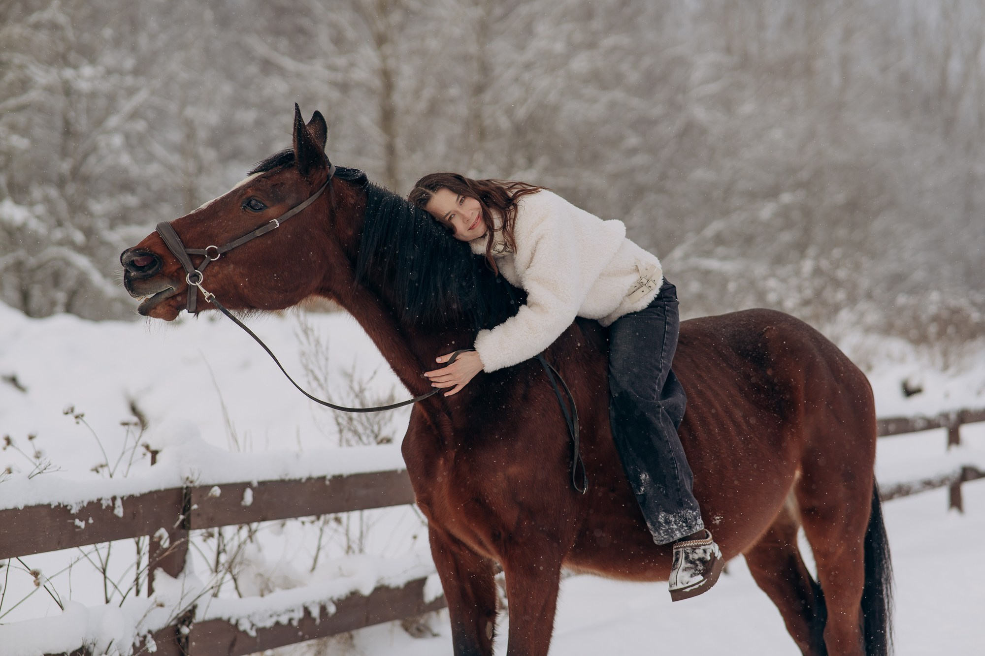 Фотосессия девушки с лошадью. Свадебный и репортажный фотограф в Ярославле Евгений Сальников