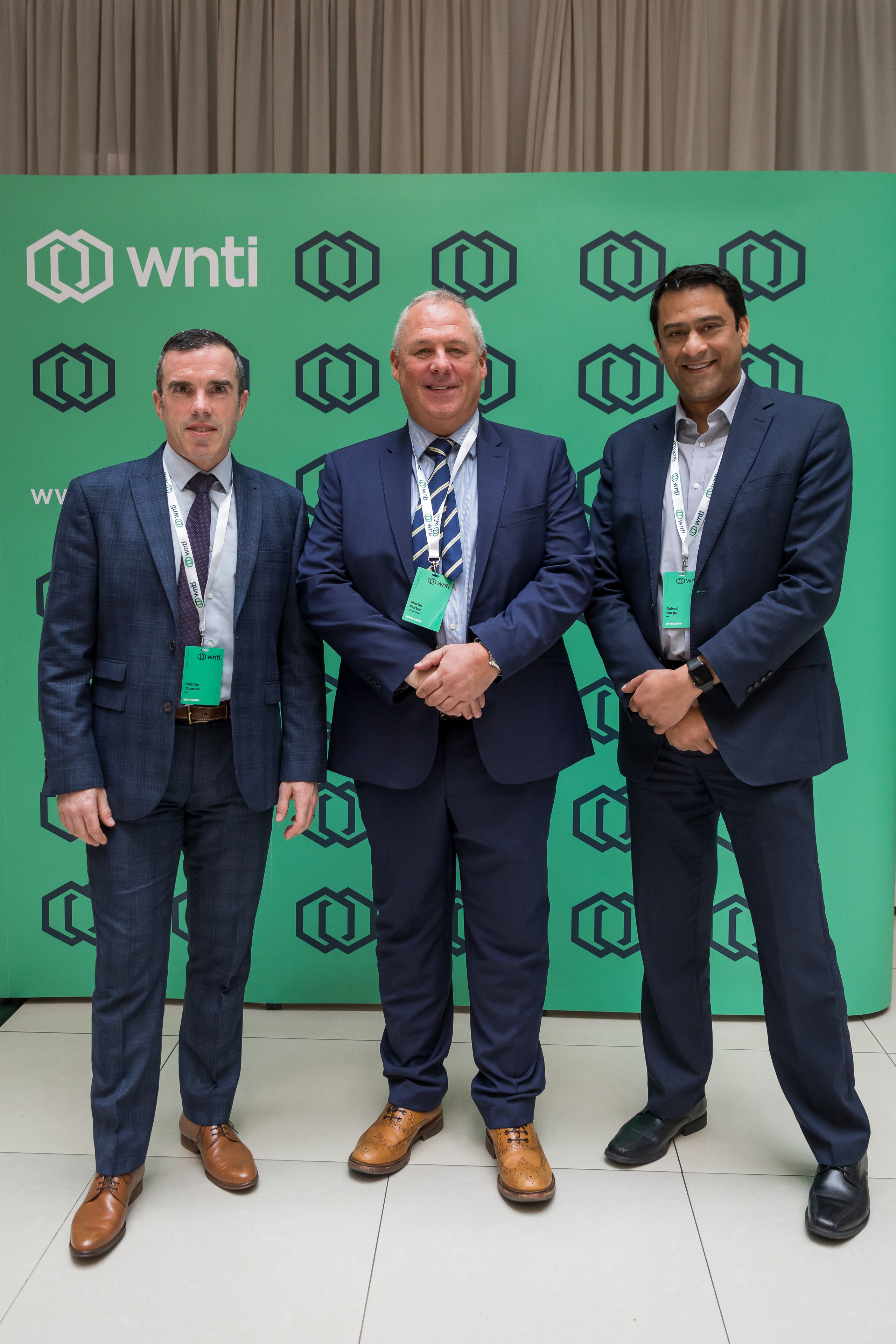 Профессиональный фотограф корпоративных мероприятий в Спб. Профессиональный фотограф в Спб и Москве Пётр Летуновский