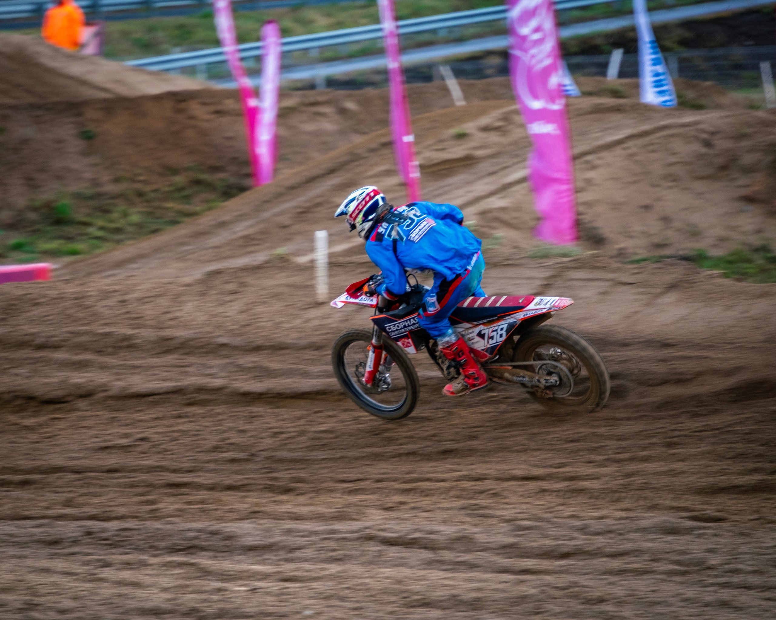 Мотокросс (Игора Драйв). Автомобильные фотографии и рисунки в Санкт-Петербурги Пашков Дмитрий