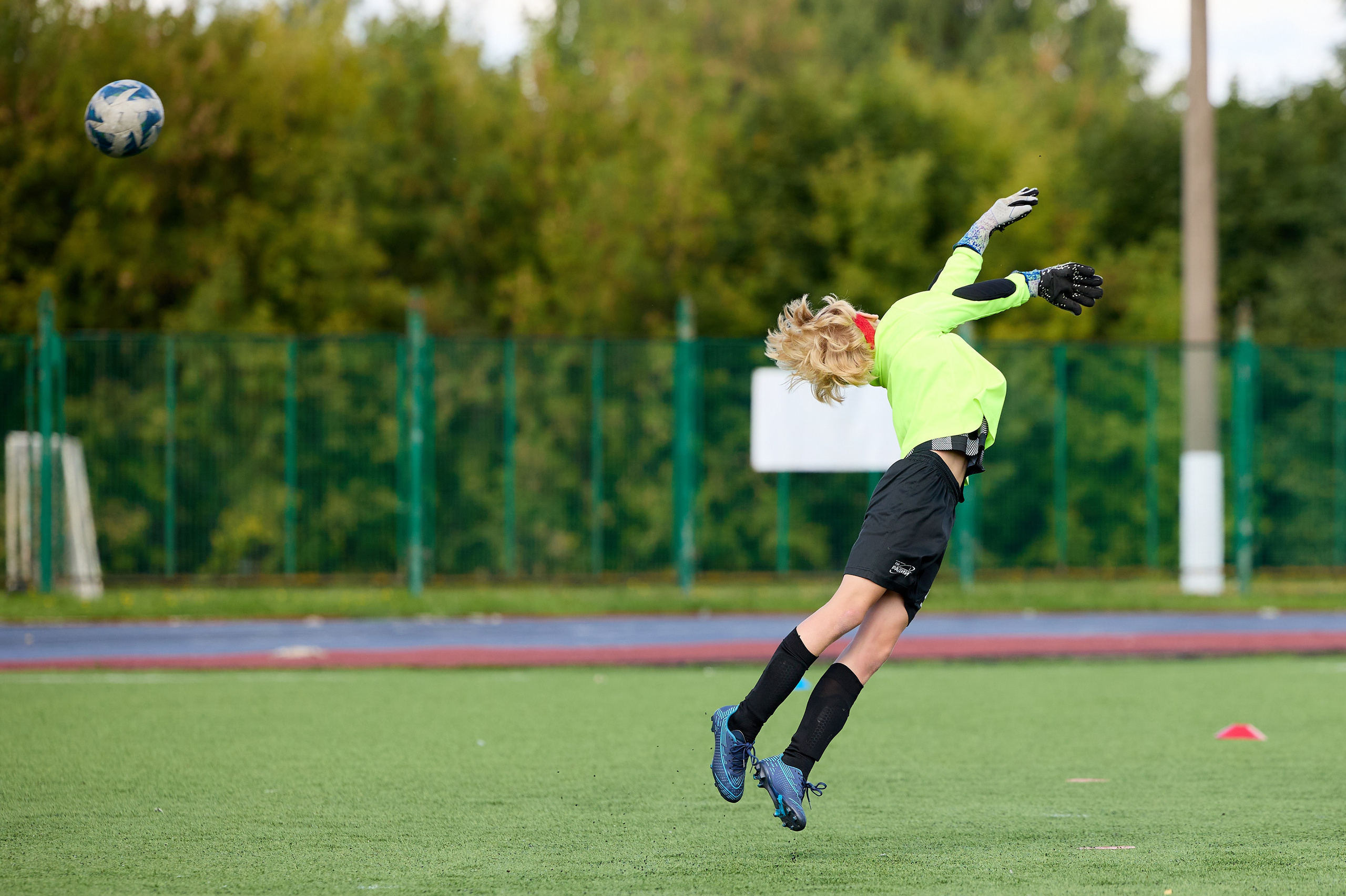 Турнир по футболу детский. Светлана Родионова — фотограф спортивный и не только