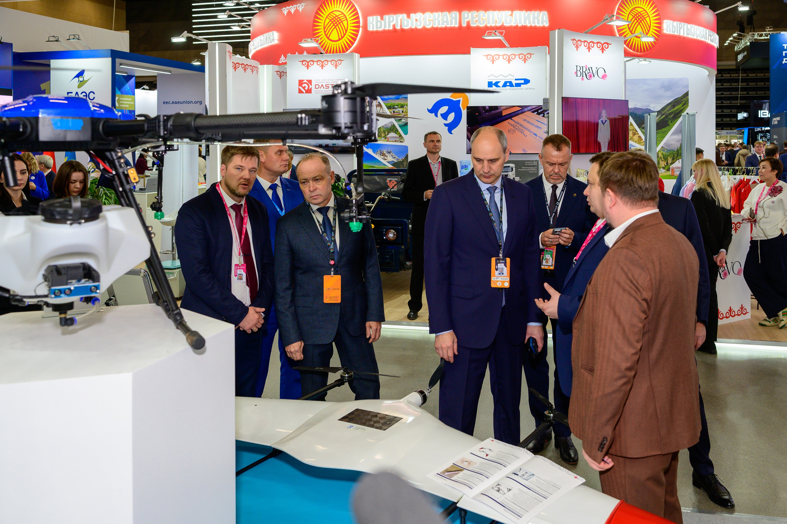 BigindustrialweekBelarus. Фотоуслуги, услуги фотографа, фотографирование важных событий