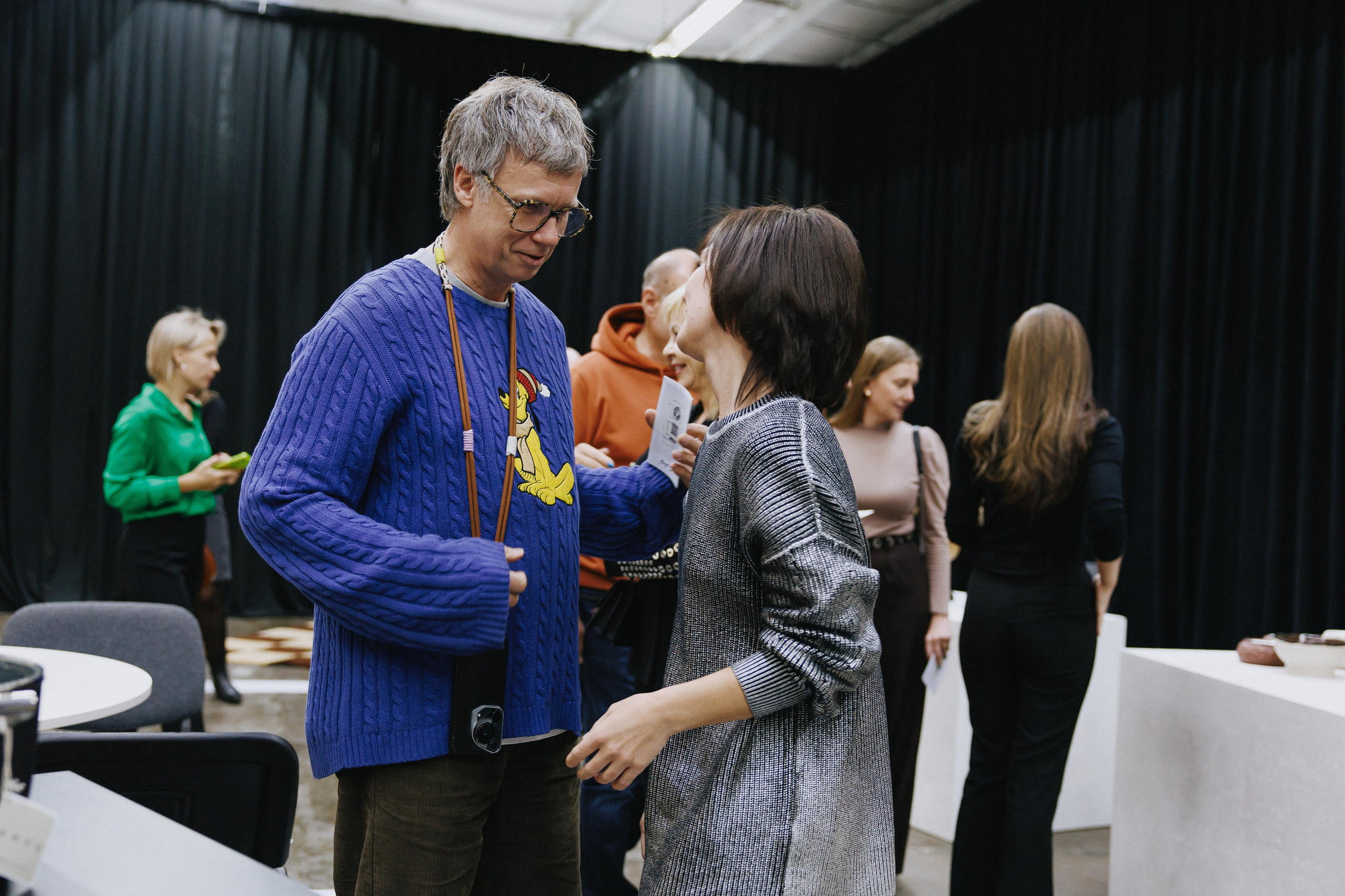 Выставка СТО ВЕЩЕЙ В ИНТЕРЬЕРЕ. Фотограф Иркутск Антипин Сергей
