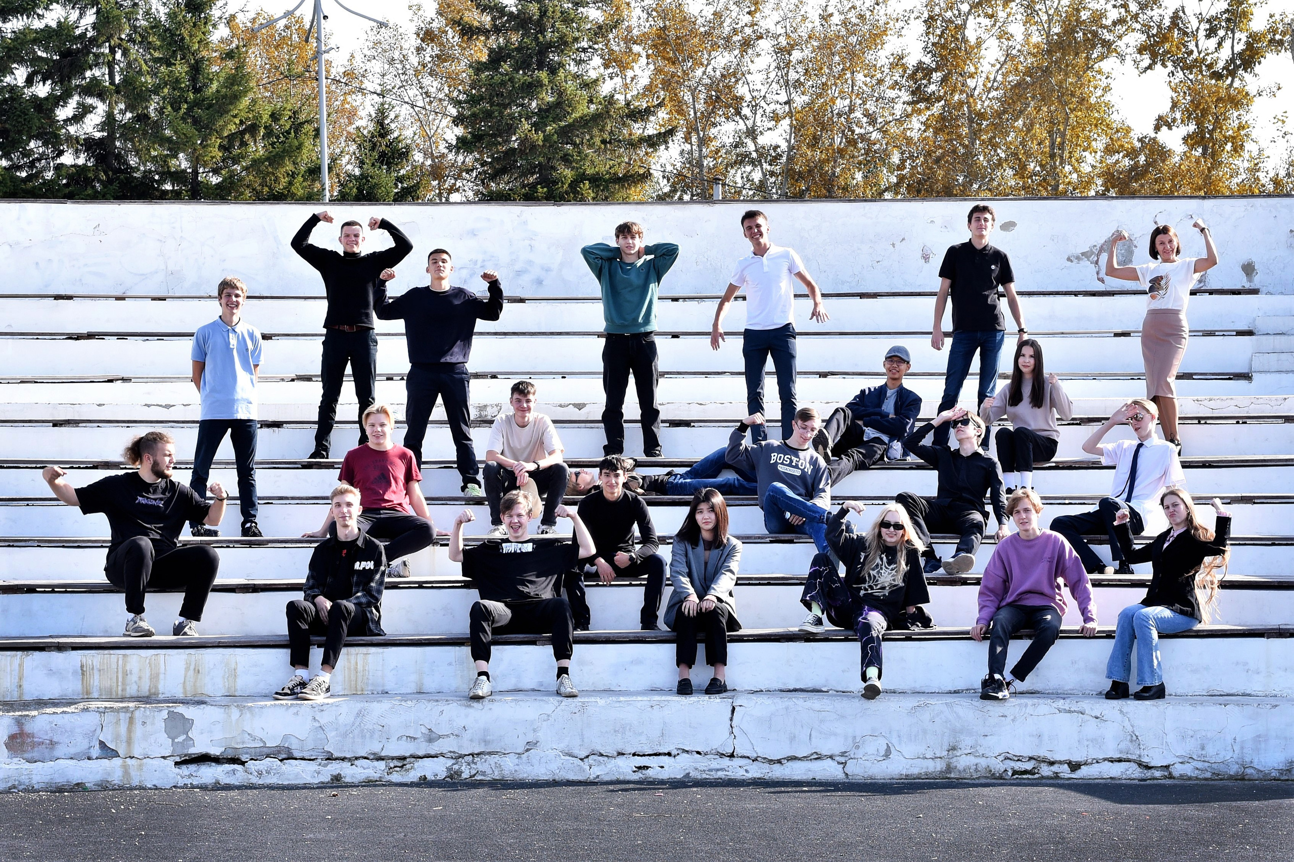 ФОТОСЕССИЯ В ПАРКЕ осень. Школьный фотограф ЛАРИСА МАТВЕЕНКО