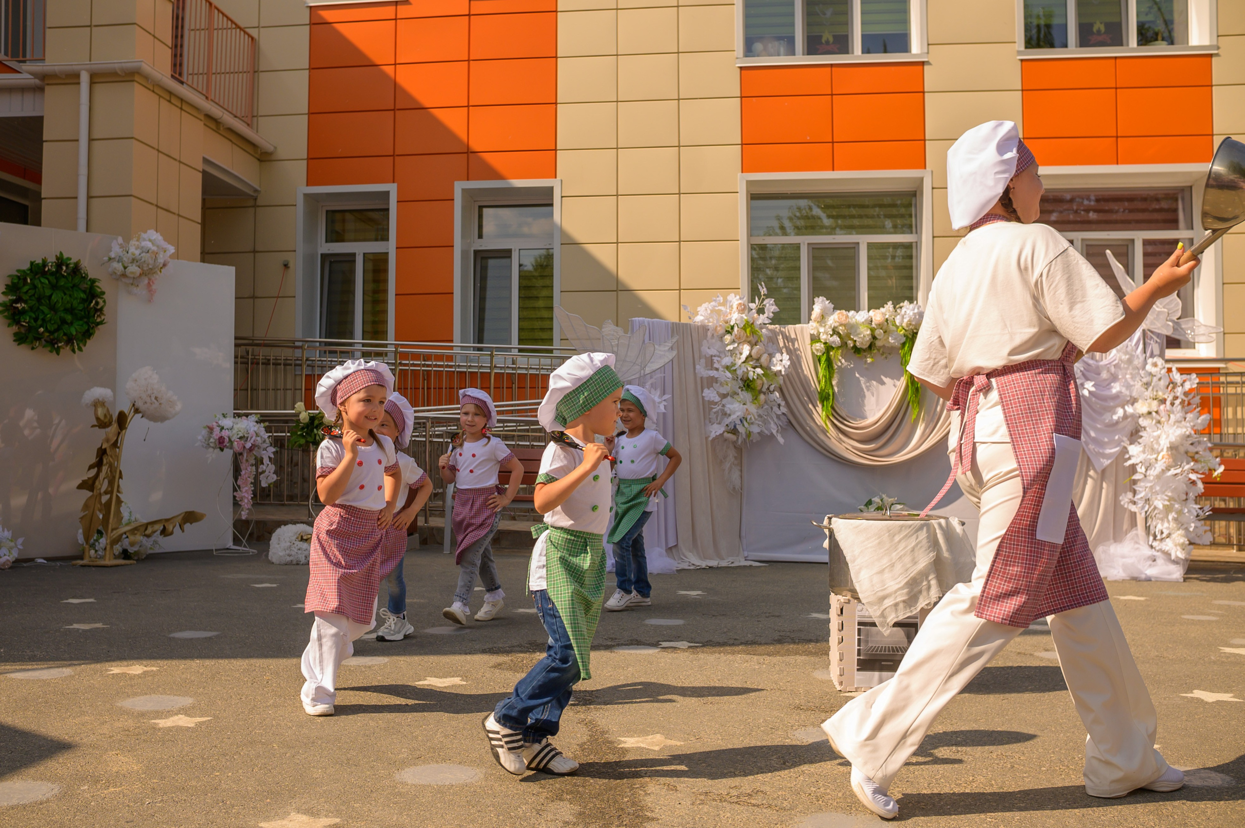 Репортаж выпускного группа «Фантазёры» 3 садик. Фотограф новорожденных, семейный детский в Тюмени Татьяна Морозова