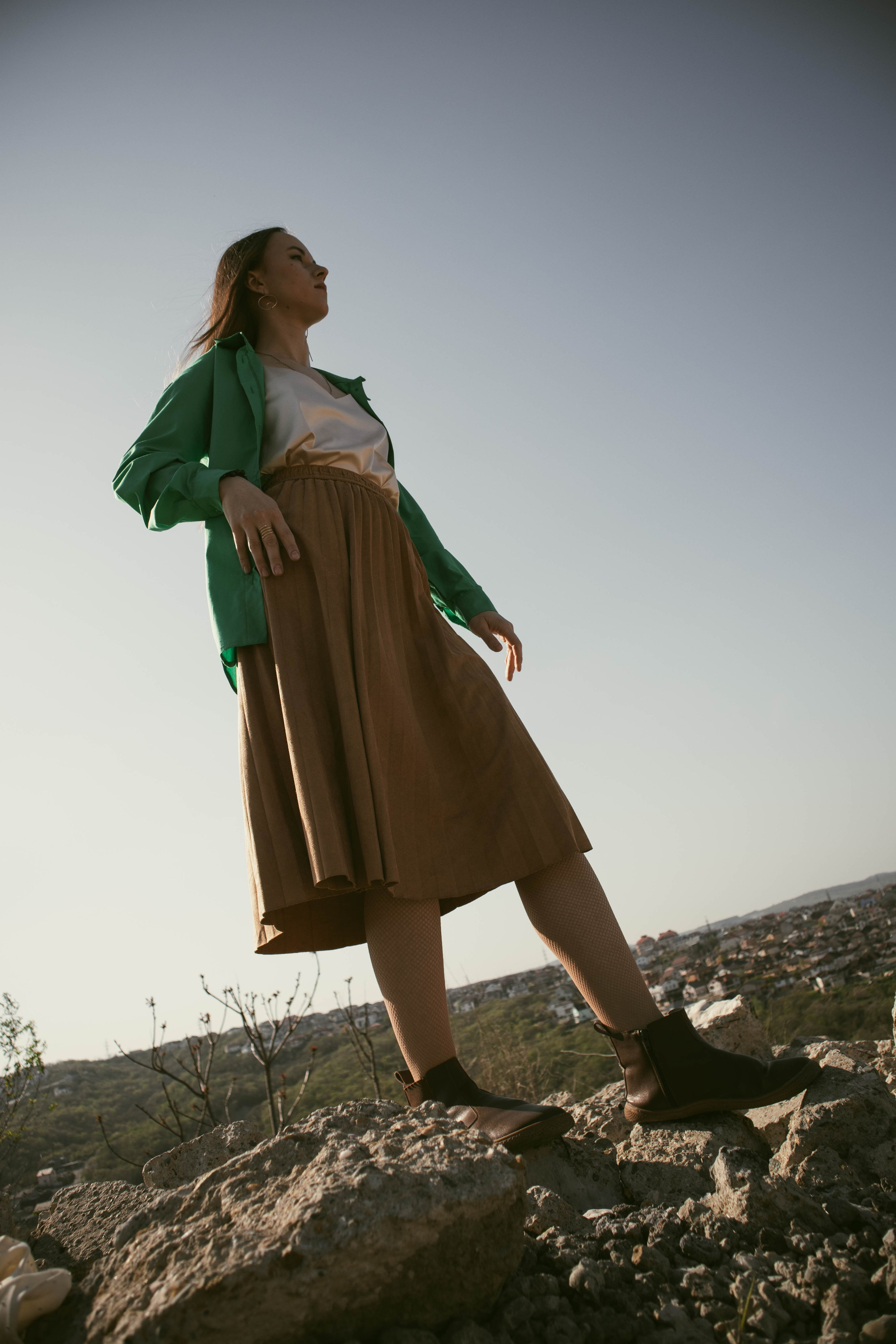 «Деревья шепчут, горы молчат». Уличный фотограф Города N