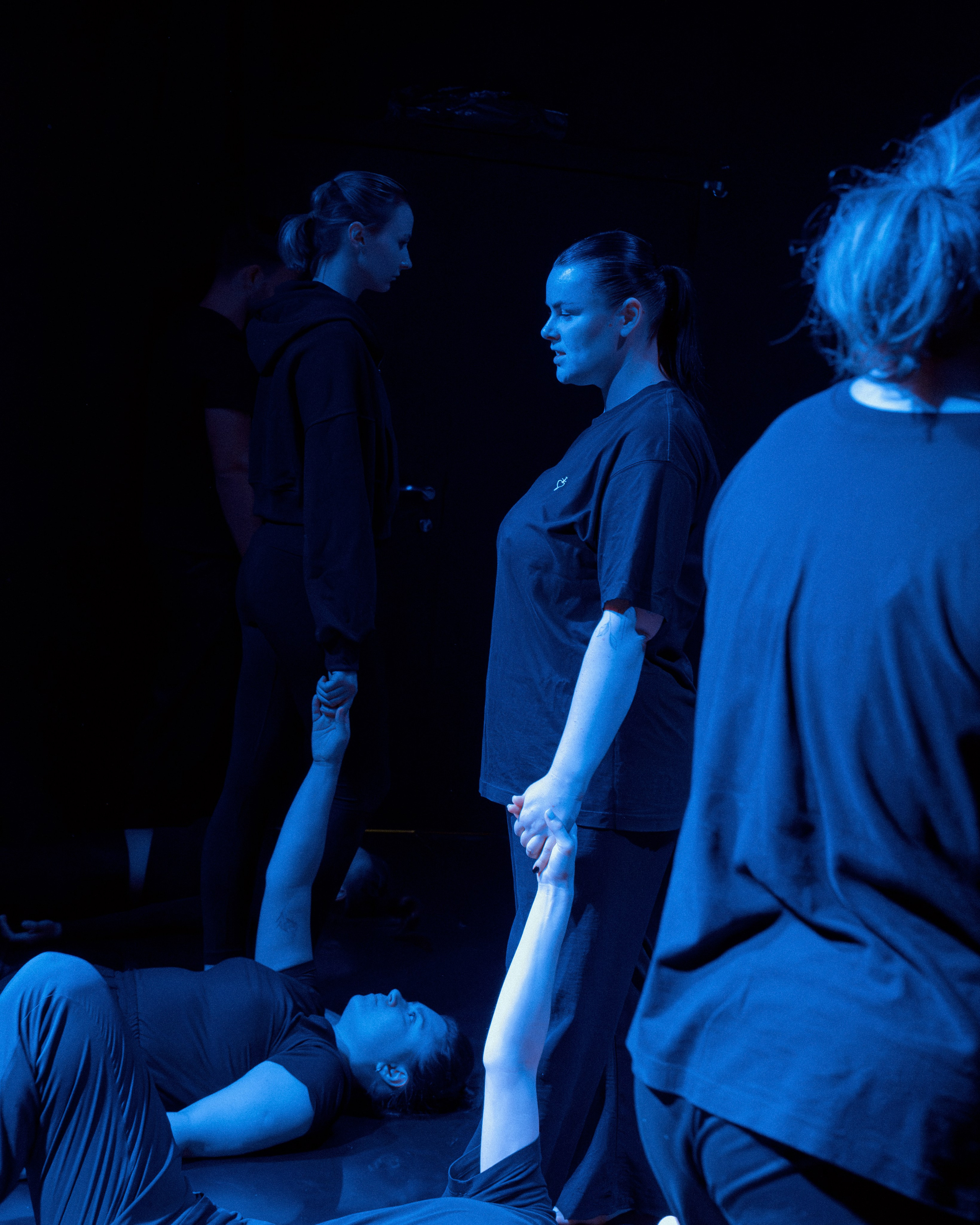 Показ группы Advanced 7 — Физический театр. Репортажный и портретный фотограф Андрей Гаровский