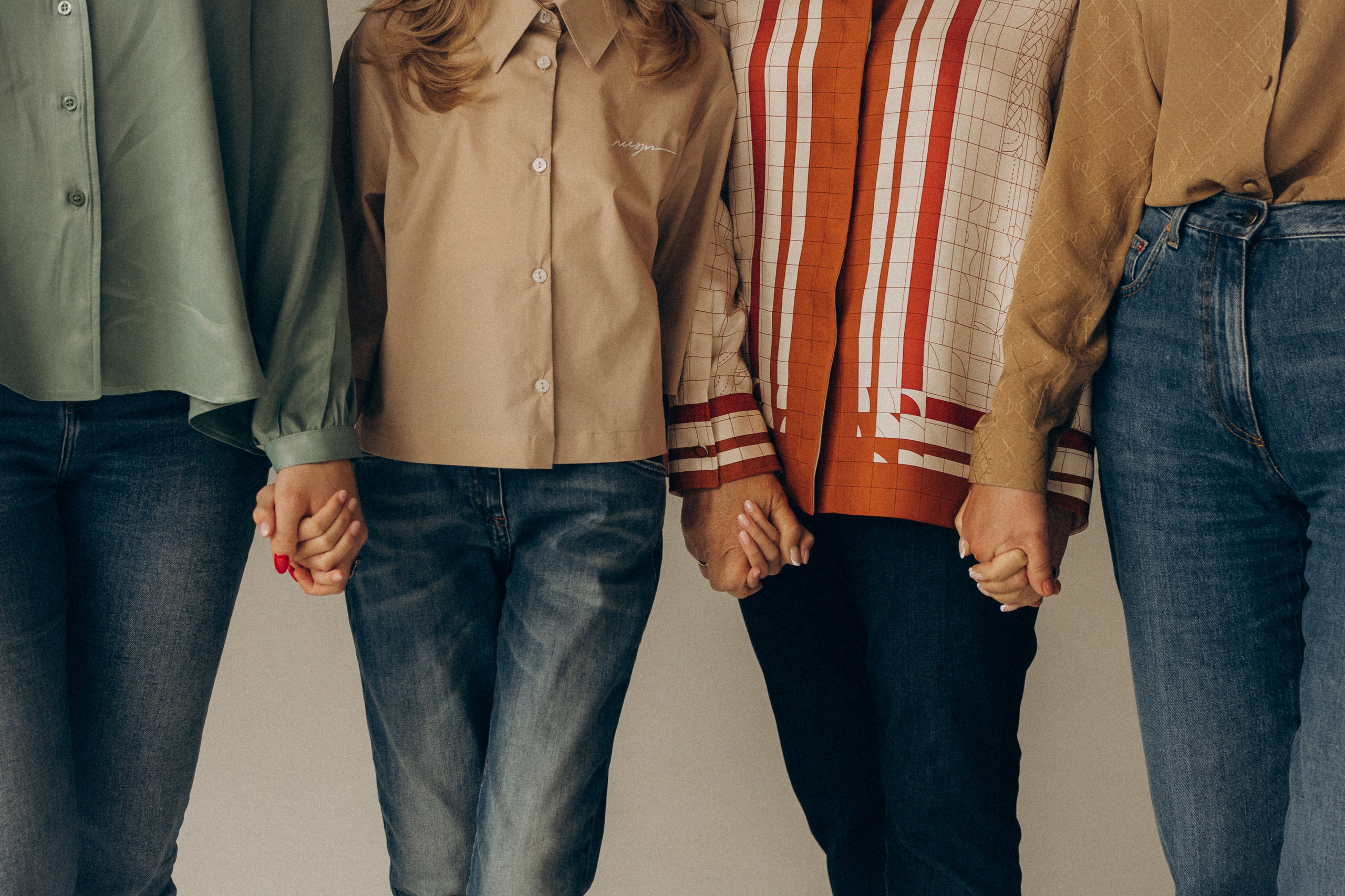 Семейная фотосессия Москва, семейный фотограф в Москве, семейная фотосессия, детский фотограф, семейная фотосессия в студии, фотосессия поколения, поколение, фотосессия всей семьи