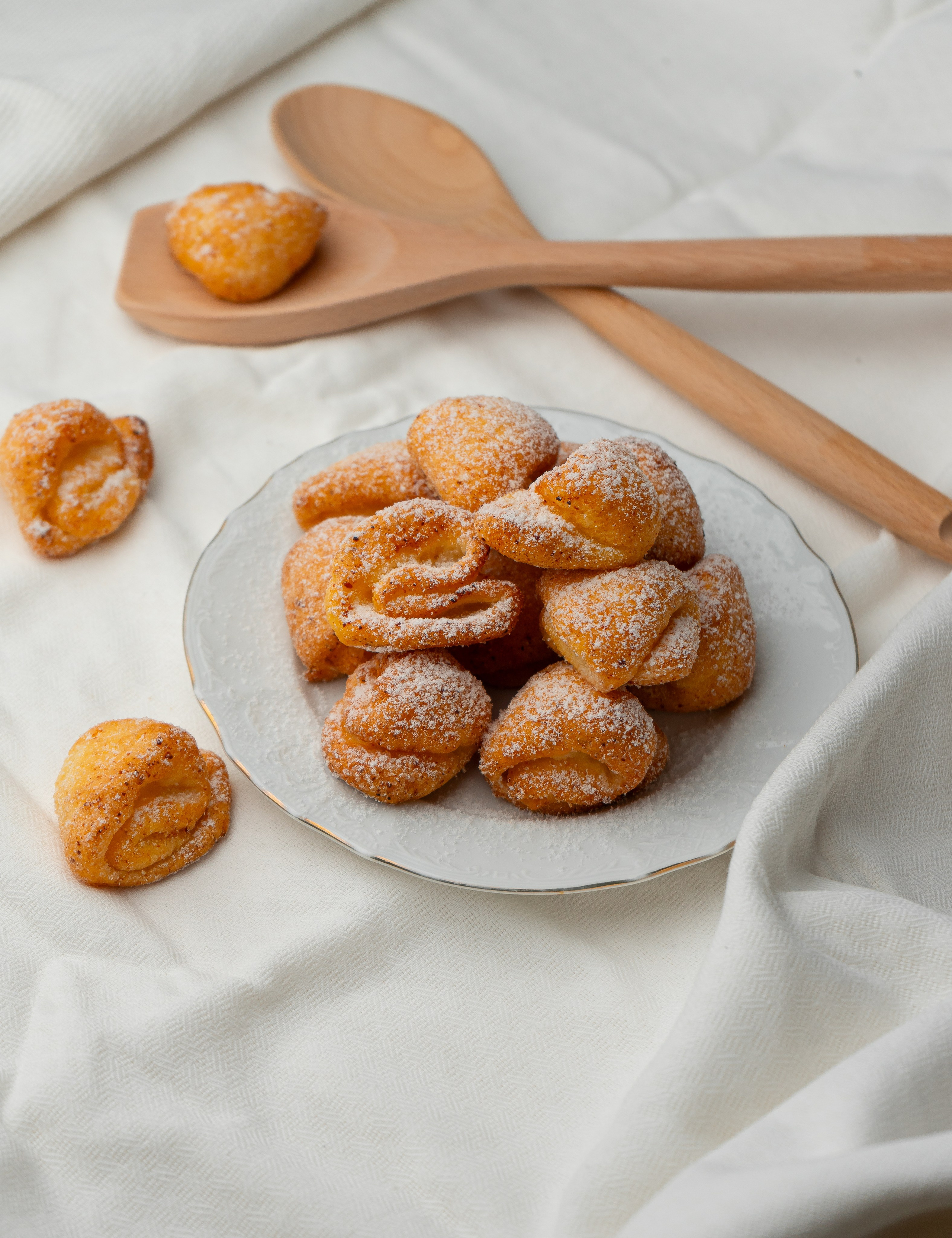 Кондитерские изделия, десерты и пирожные. Фуд-фотограф Караганда Астана