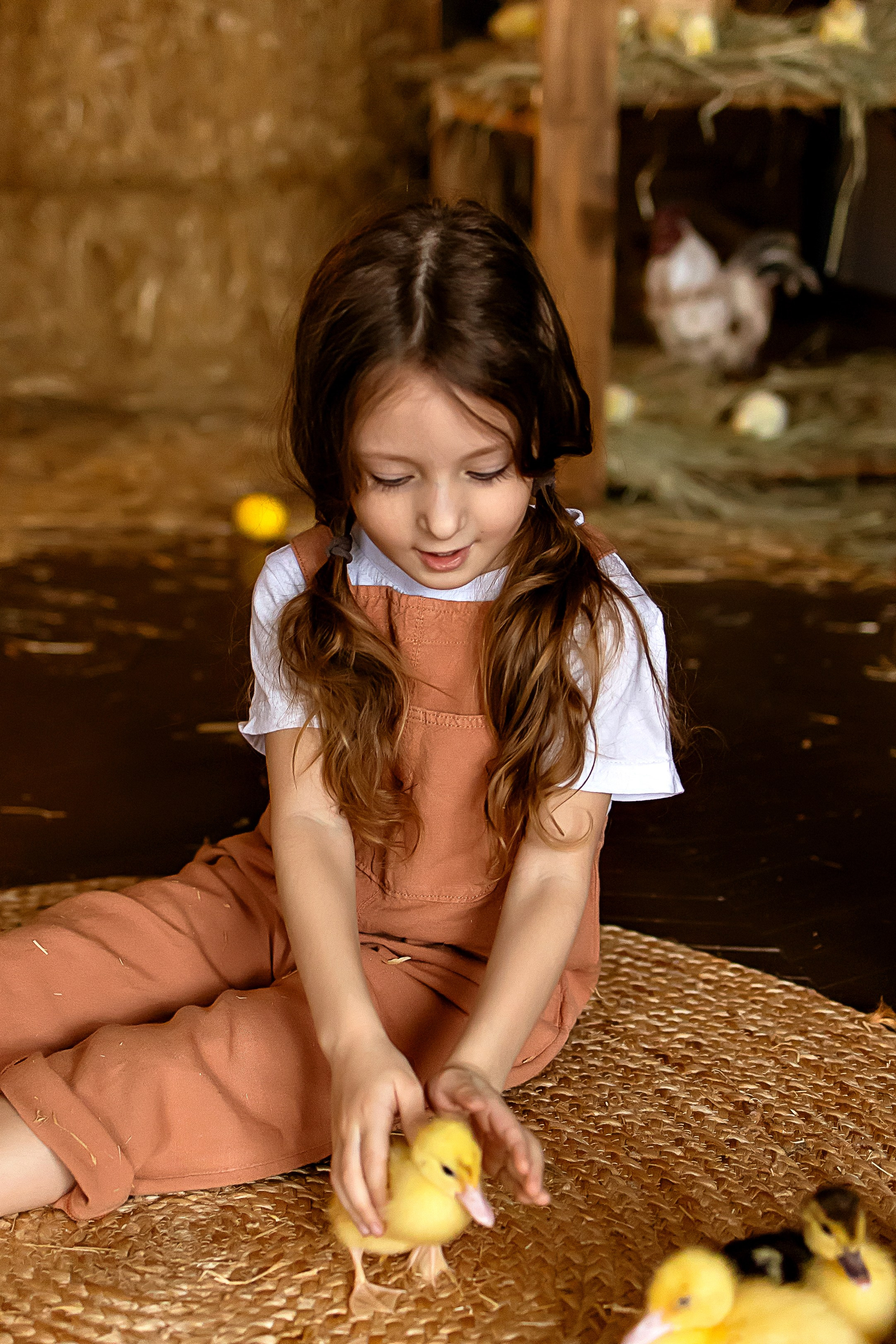 Мия с уточками. Семейный и детский фотограф Оля в Тюмени