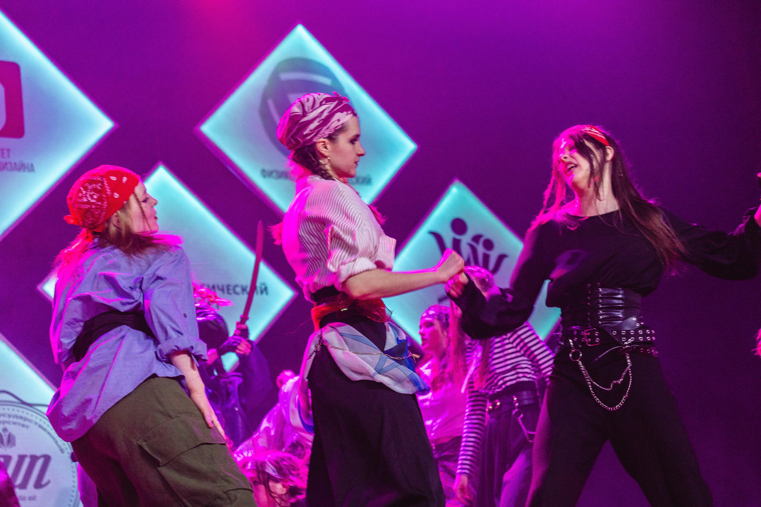 Студвесна 2025 — 50/50. KiPPER Gallery — Фотограф