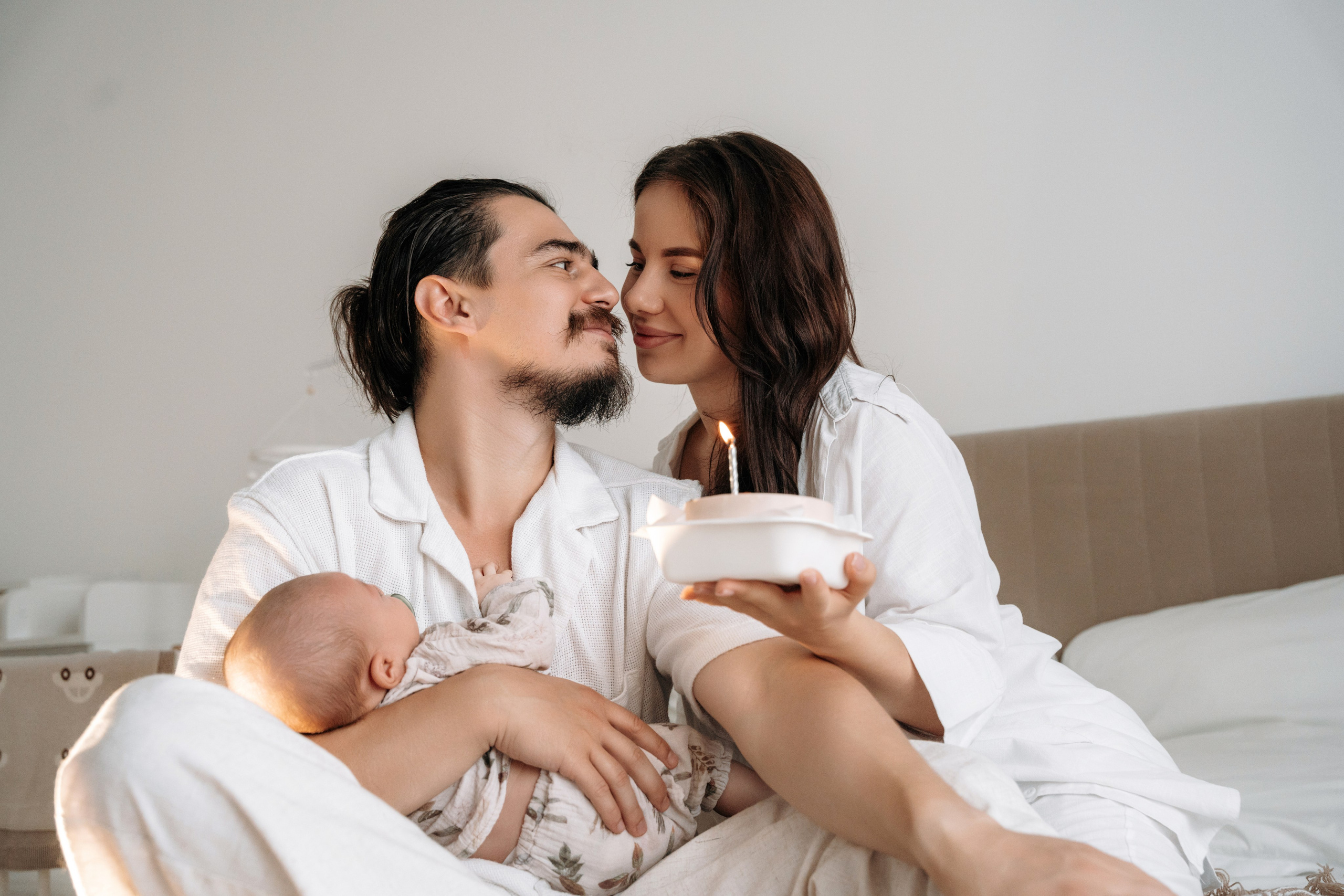 Малыш Марс дома с родителями. Семейный и свадебный фотограф в Ульяновске Арина Авдеева