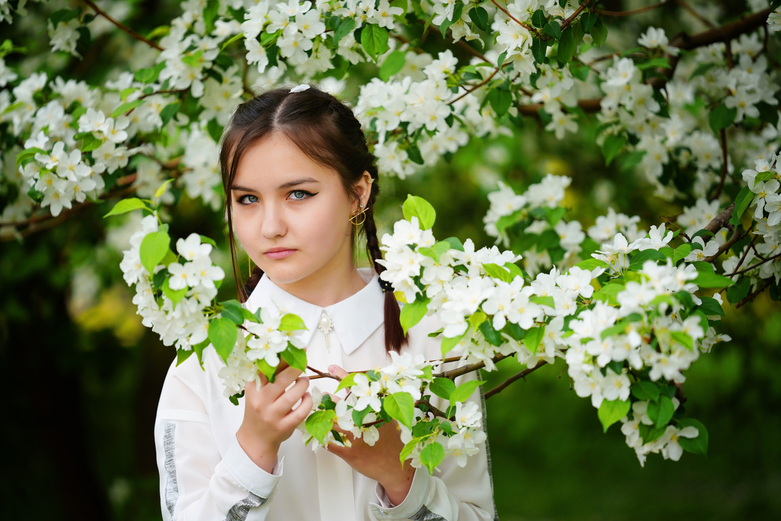Весна 9,11 класс. Современные выпускные альбомы. Мы делаем не просто альбомы, а стильные фотокниги