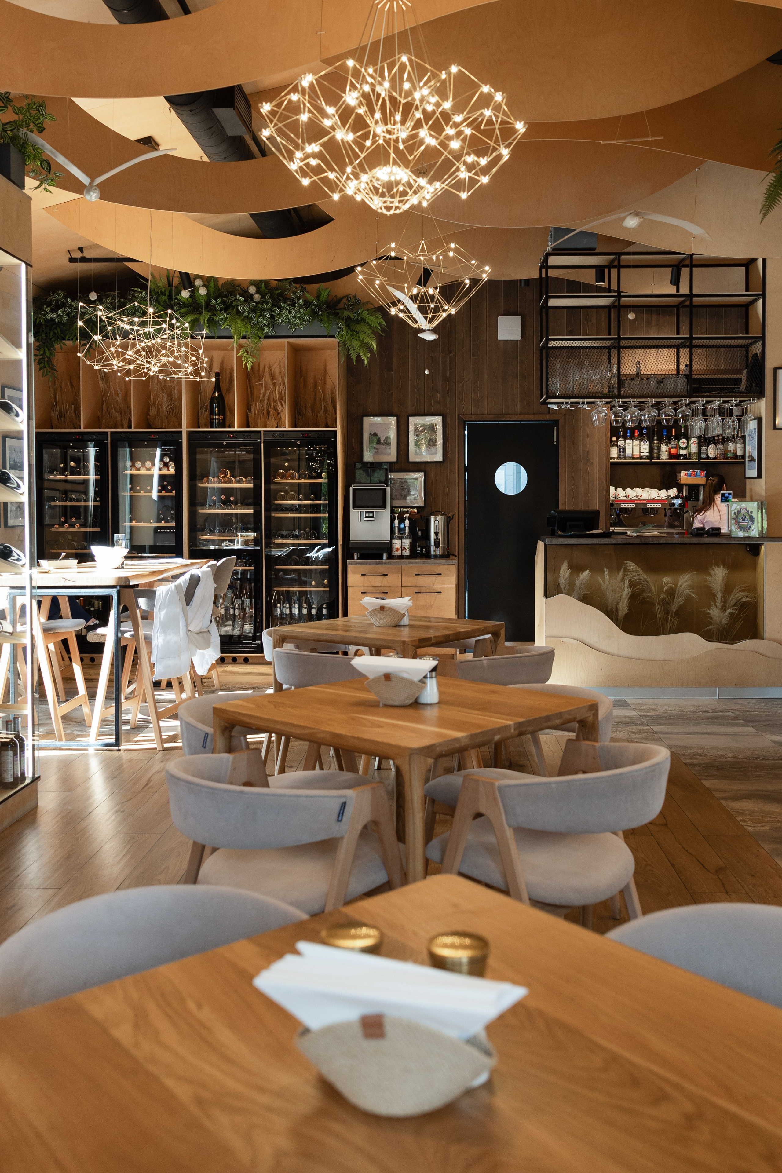 Фото для соцсетей и сайта базы отдыха «Лесная Ривьера». Фотограф в Санкт-Петербурге Вагнер Юлия