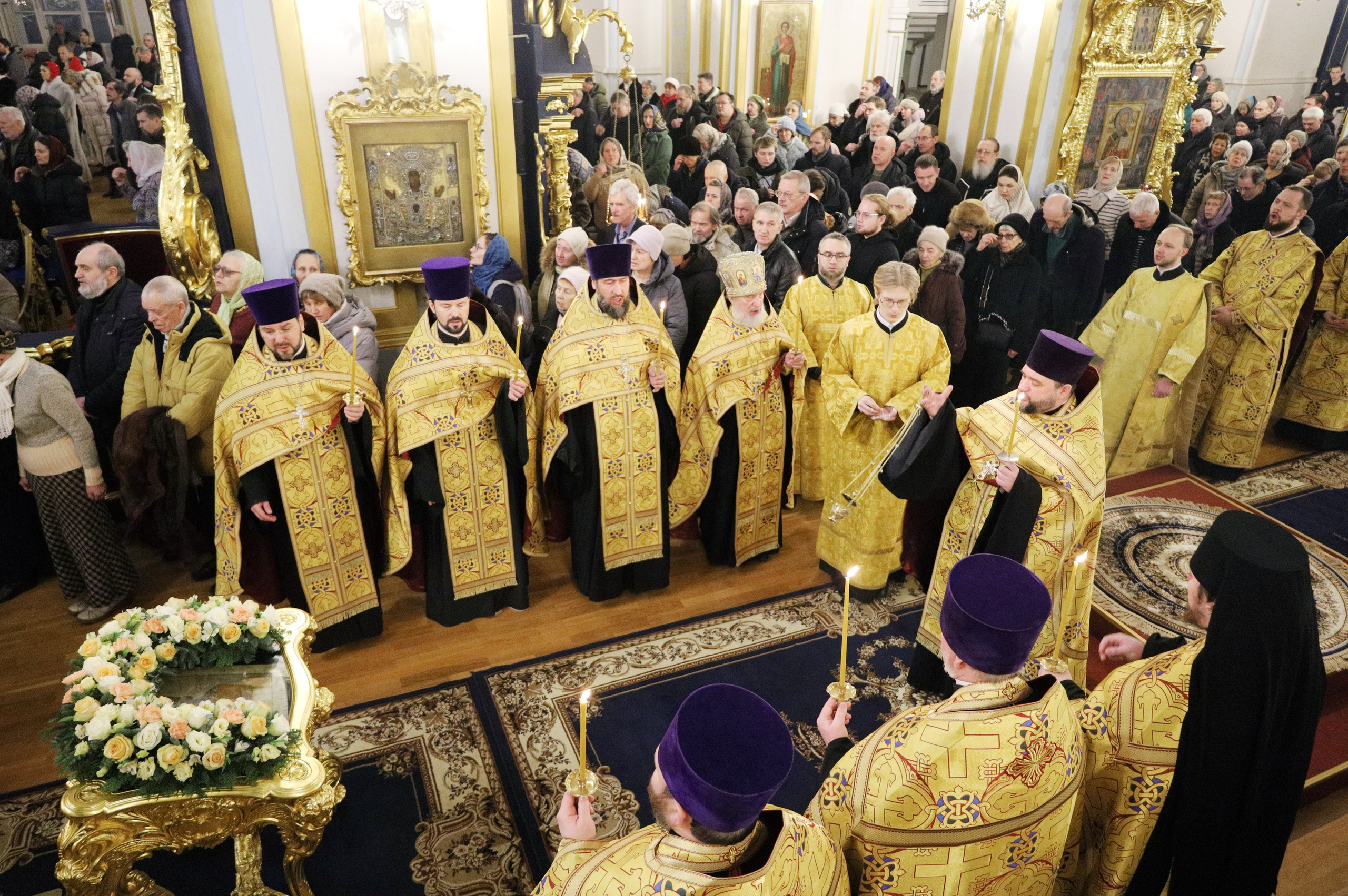 СЛУЖЕНИЕ В КАНУН ДНЯ ПАМЯТИ СВЯТИТЕЛЯ НИКОЛАЯ ЧУДОТВОРЦА. НИКОЛО-БОГОЯВЛЕНСКИЙ МОРСКОЙ СОБОР