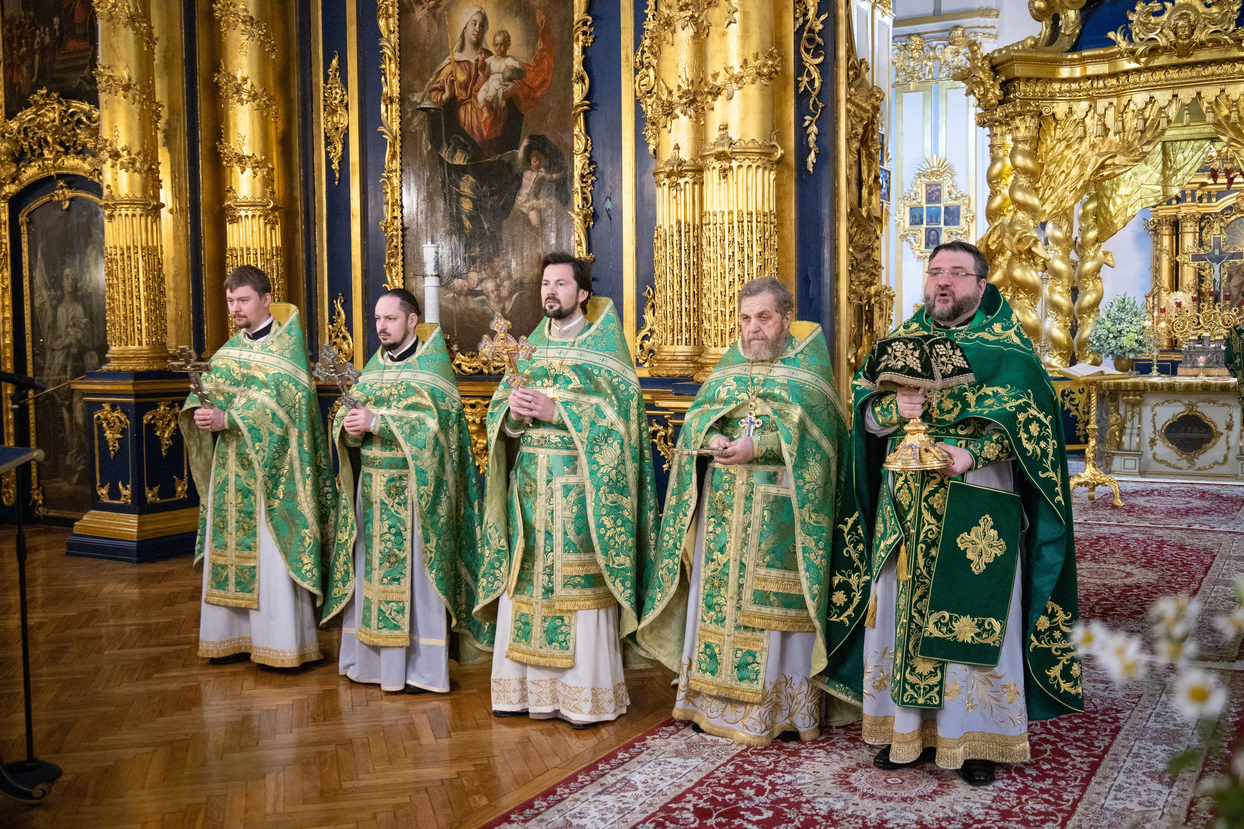 ДЕНЬ СВЯТОЙ ТРОИЦЫ. ПЯТИДЕСЯТНИЦА. НИКОЛО-БОГОЯВЛЕНСКИЙ МОРСКОЙ СОБОР