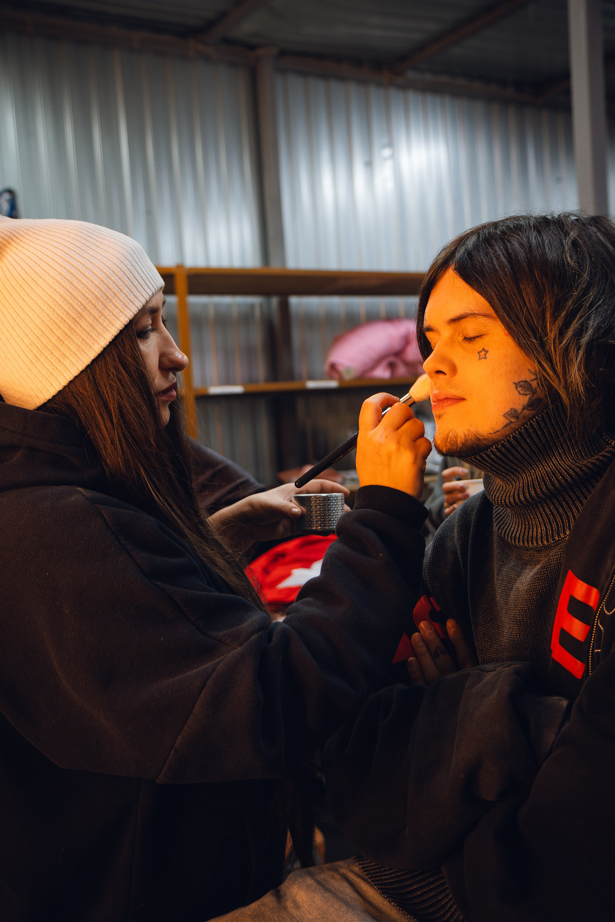 Бэкстеджи. Фотограф Егор Огородов