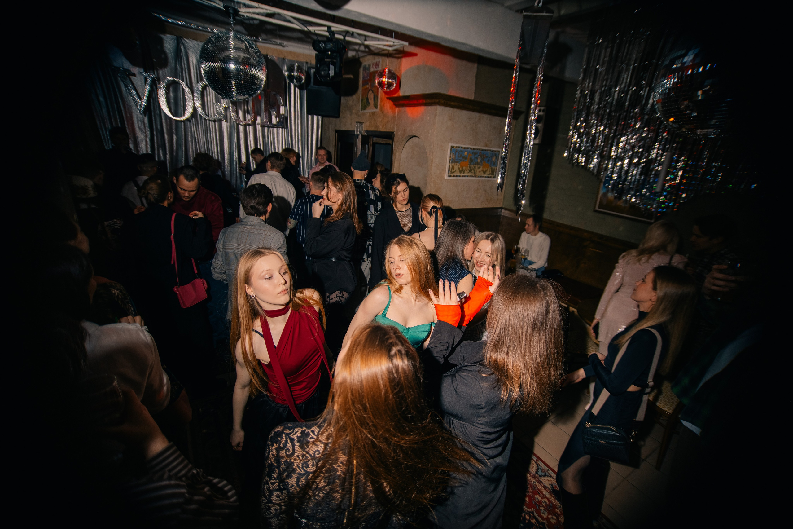 VOGUE BAL 14.02. Фотограф Егор Огородов