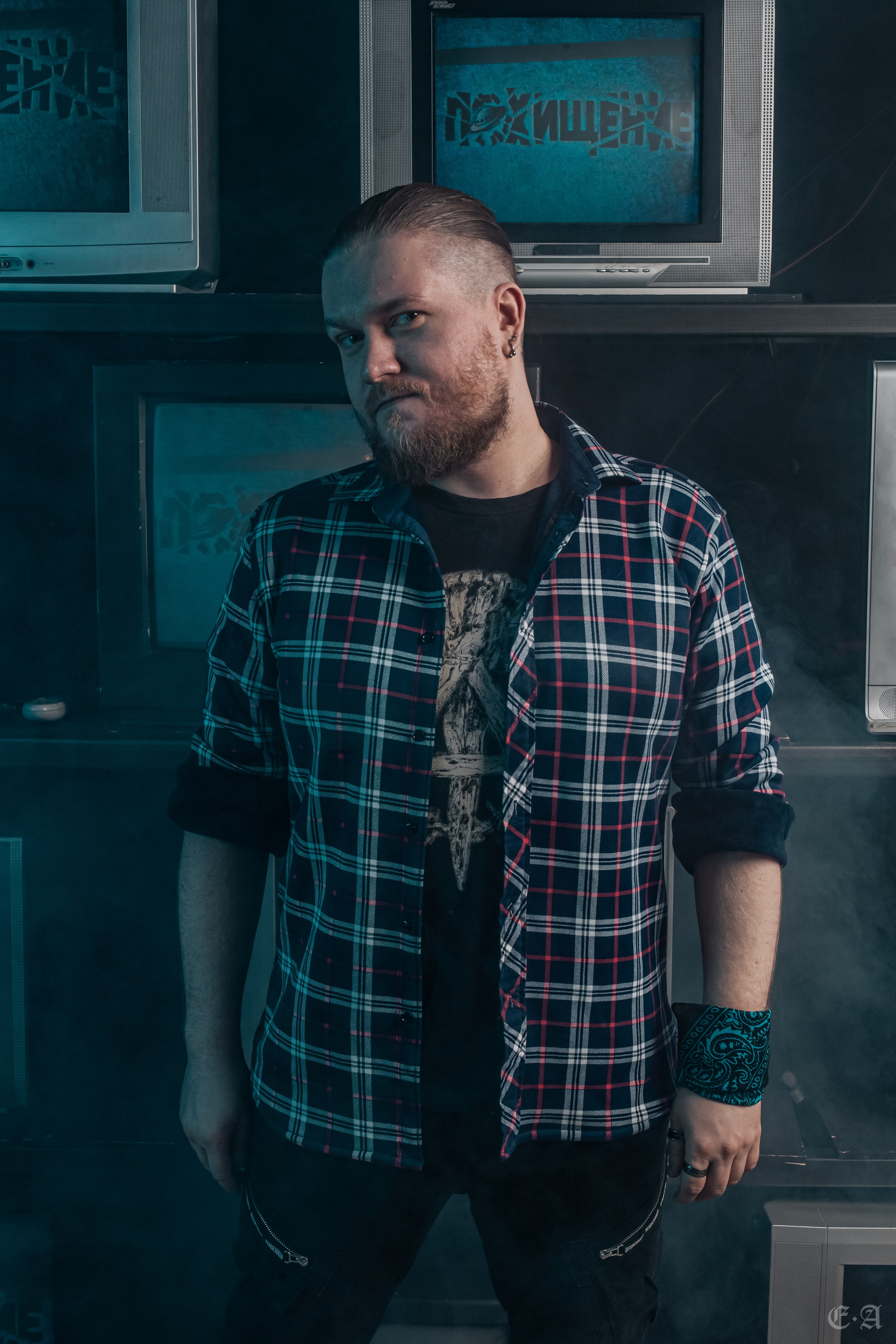 Похищение в октябре. Фотограф Ellairen