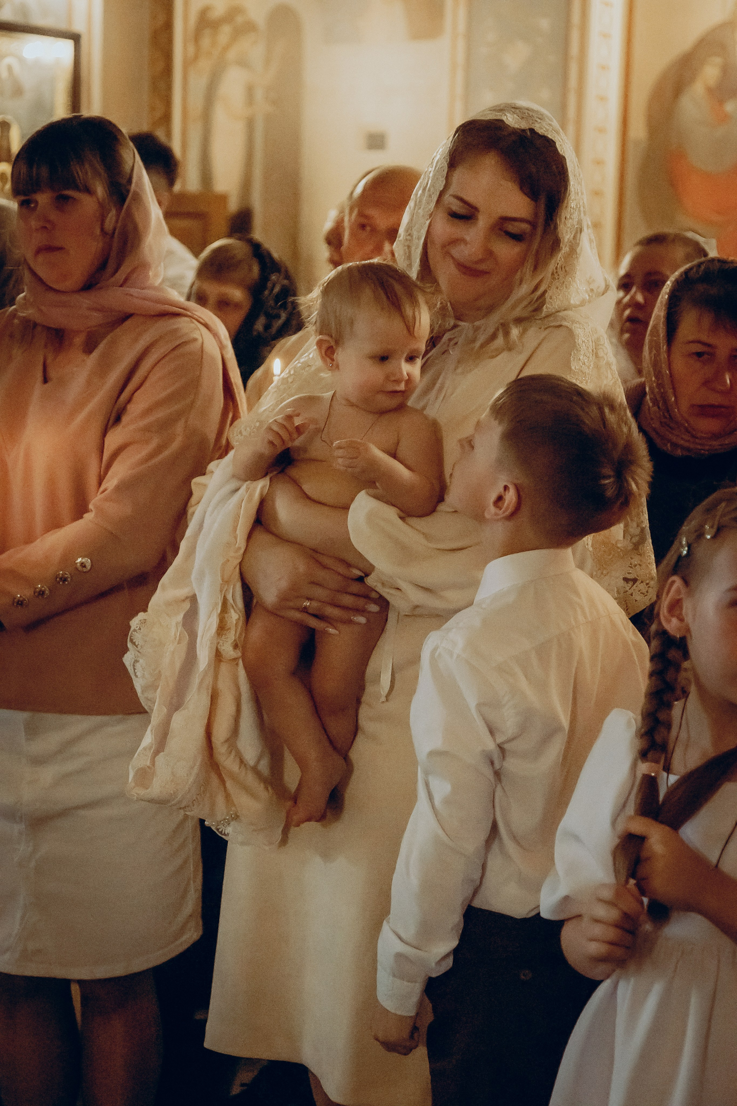 Крещение. Фотограф на первый годик, семейный и детский фотограф в Новосибирске