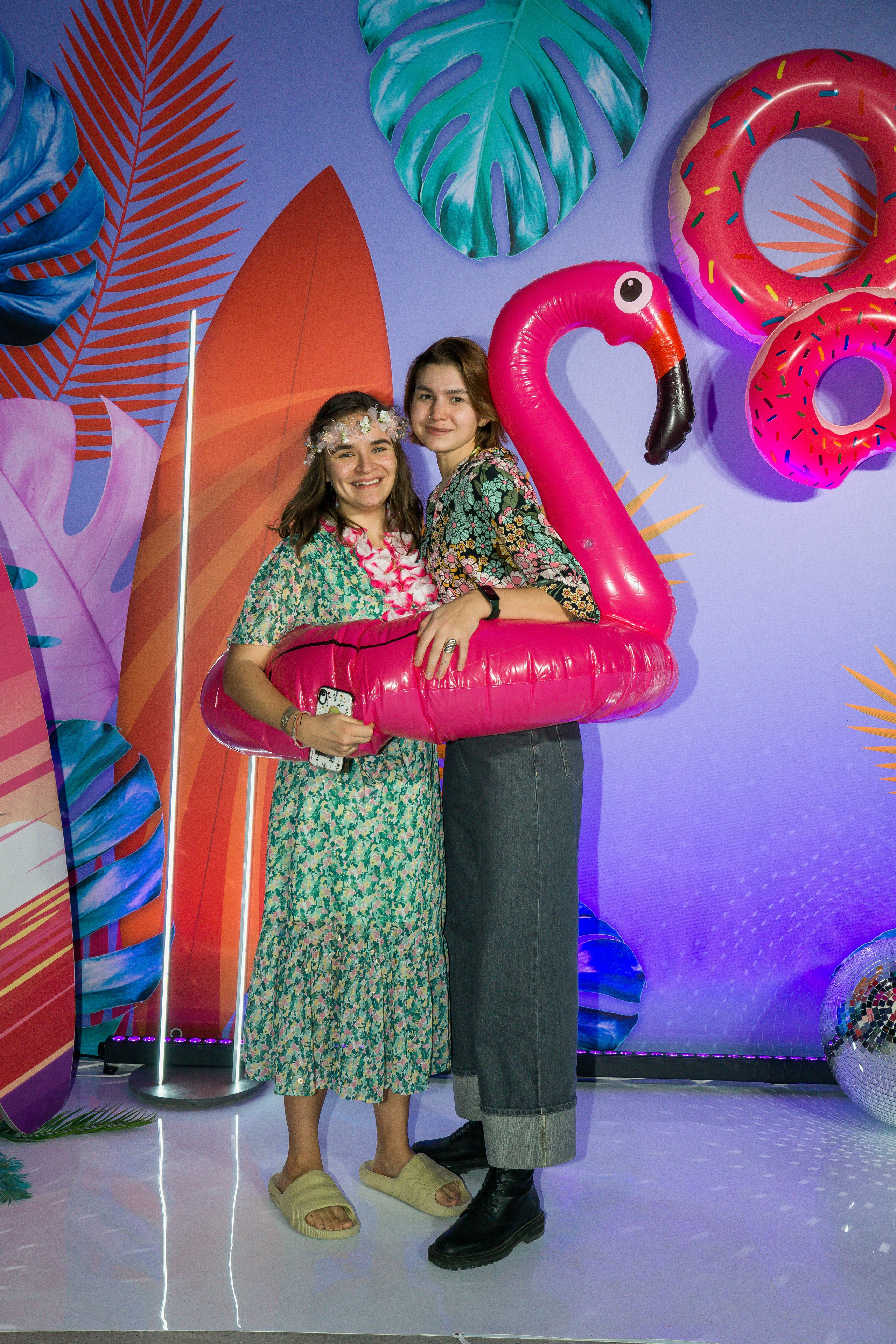 МТС корпоратив Гавайская вечеринка. Фотограф