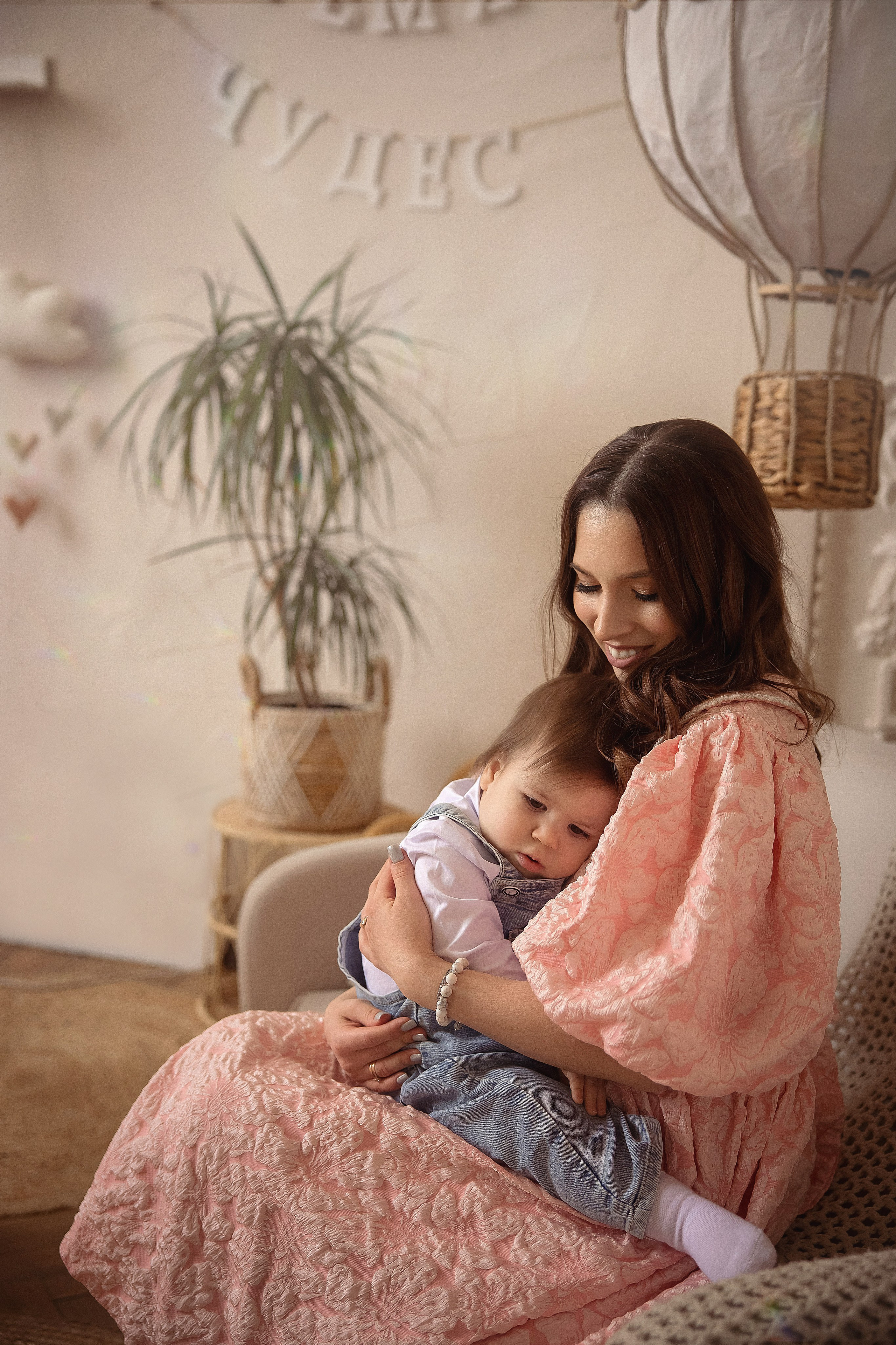 Вячеслав 1 годик. Фотограф на крещение и венчание