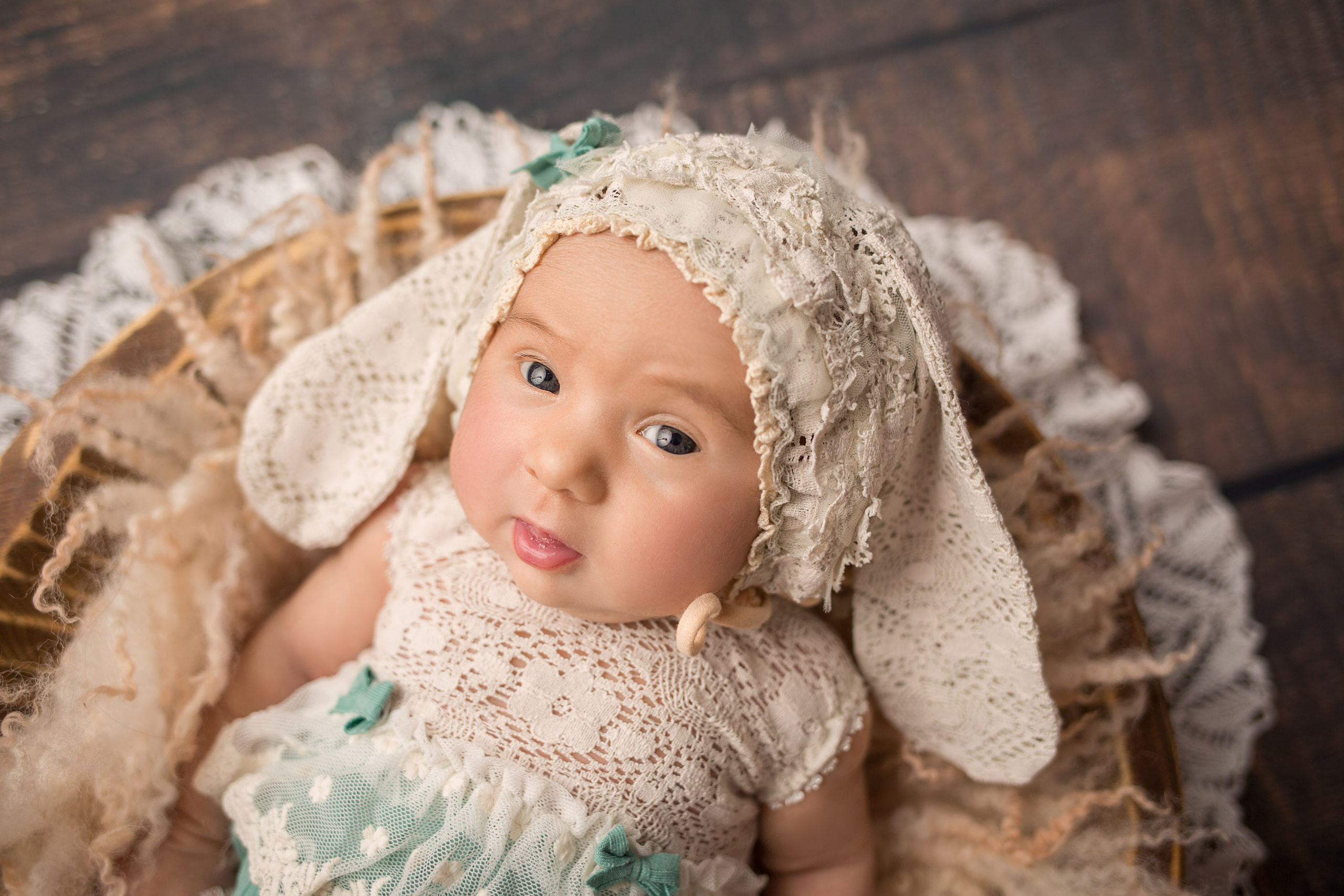 Ньюборн девочки. Фотограф новорожденных, семейный, детский фотограф в Москве и Московской области