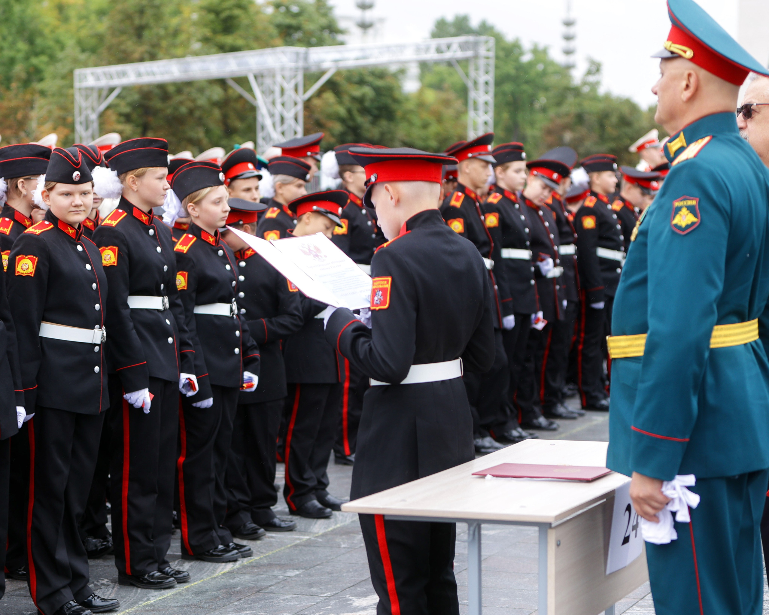 Посвящению в кадеты в Первом Московском кадетском корпусе, Дипломатической кадетской школы. Выпускные альбомы и школьный фотограф в Подольске, Троицке, Щербинке, Москве и Московской области