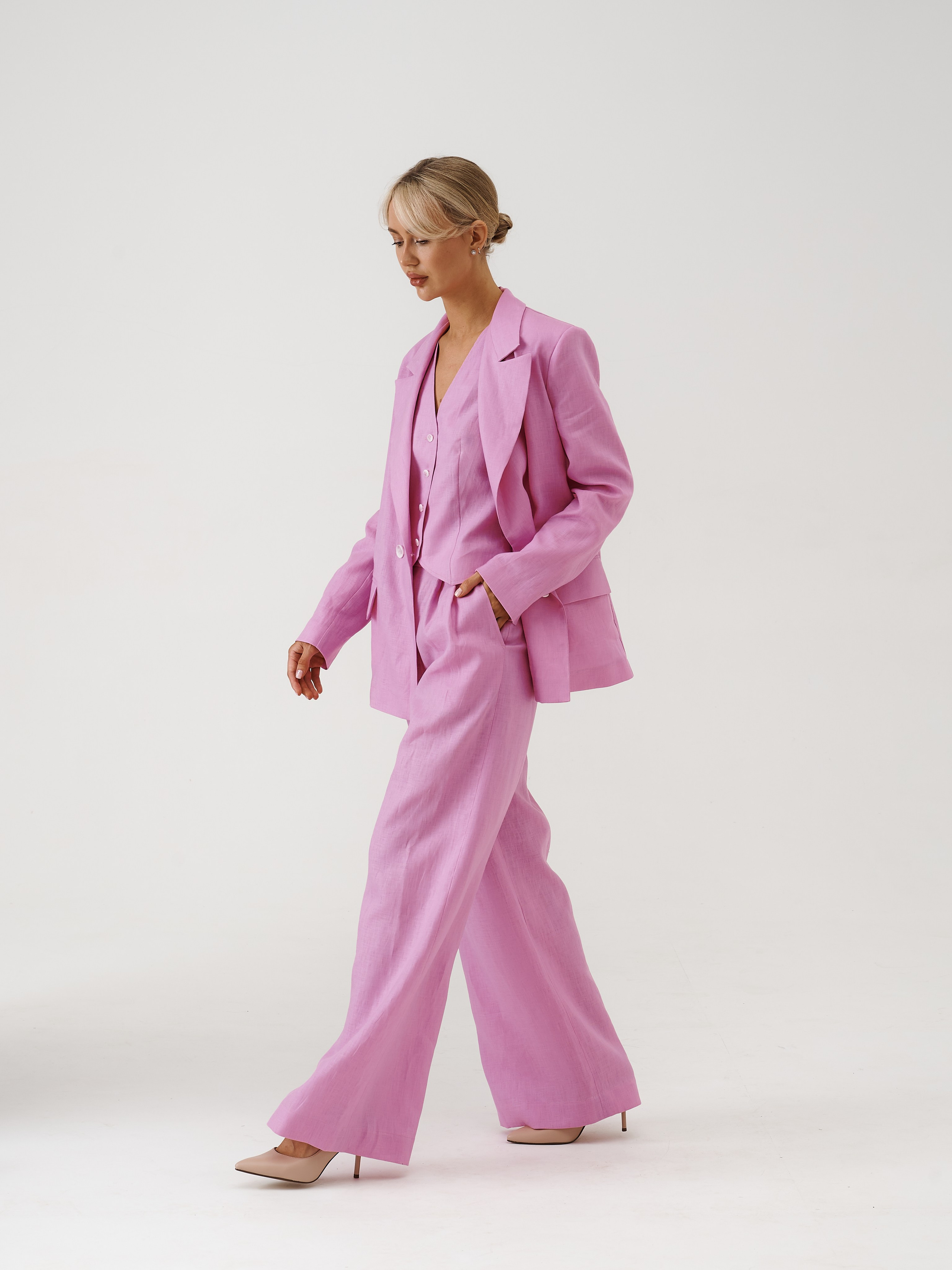 Каталог одежды. Контент фотограф в Саратове и Москве Дима Савельев