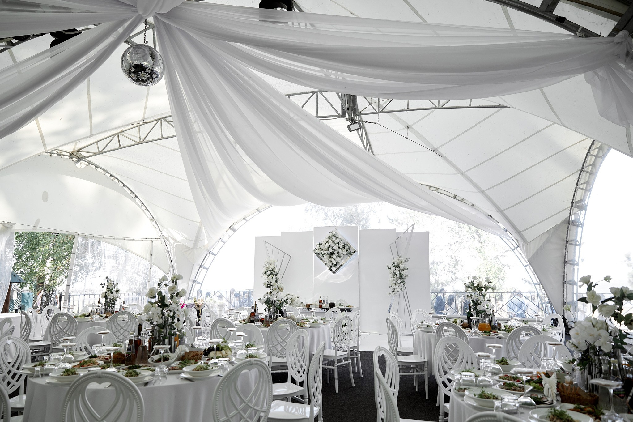 Свадебная фотосессия в Ульяновске. Свадебный фотограф в Ульяновске Александр Никитин