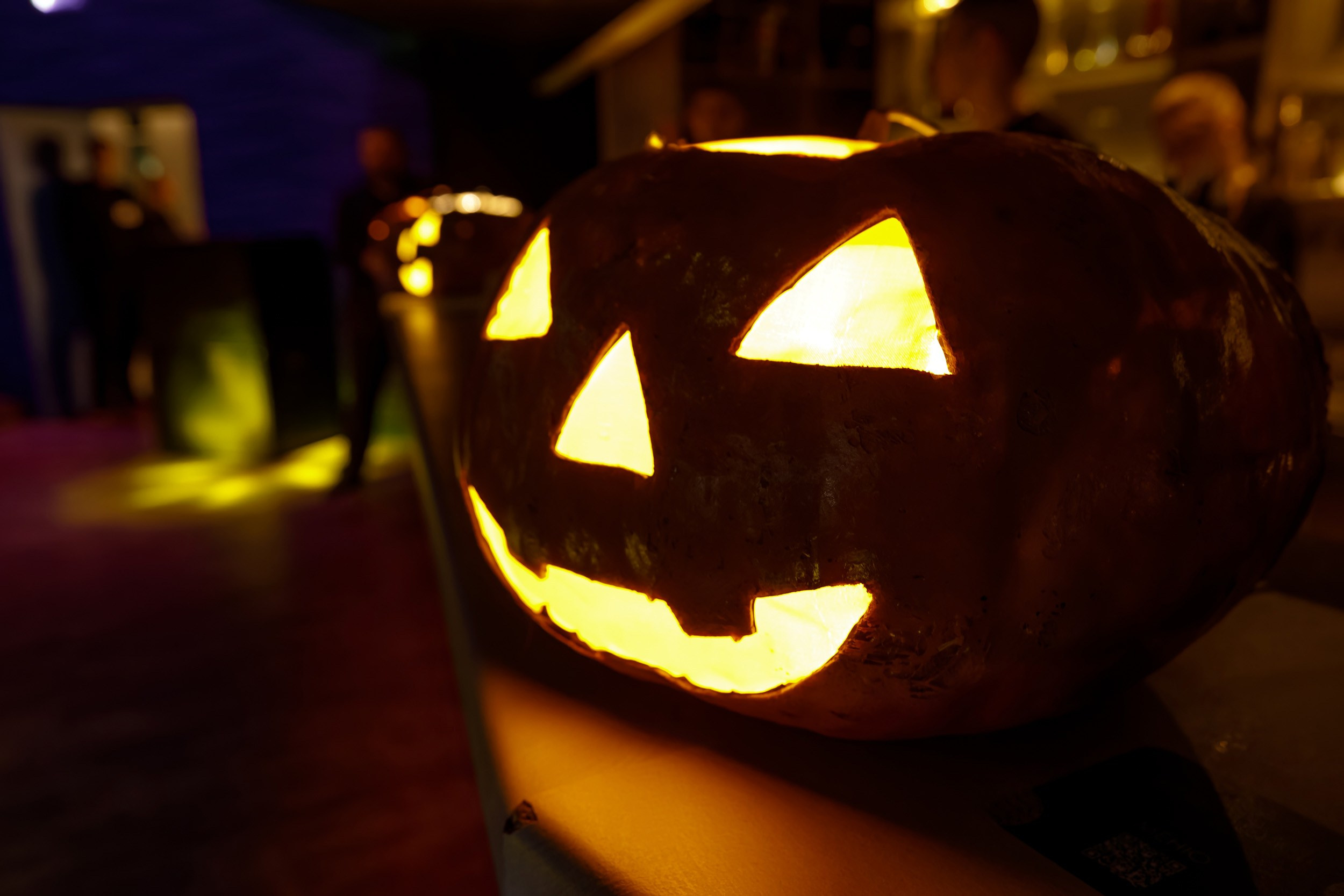 Хэллоуин 2023 в ресторане жизнь удалась. Фотограф в Самаре Максим Тырин