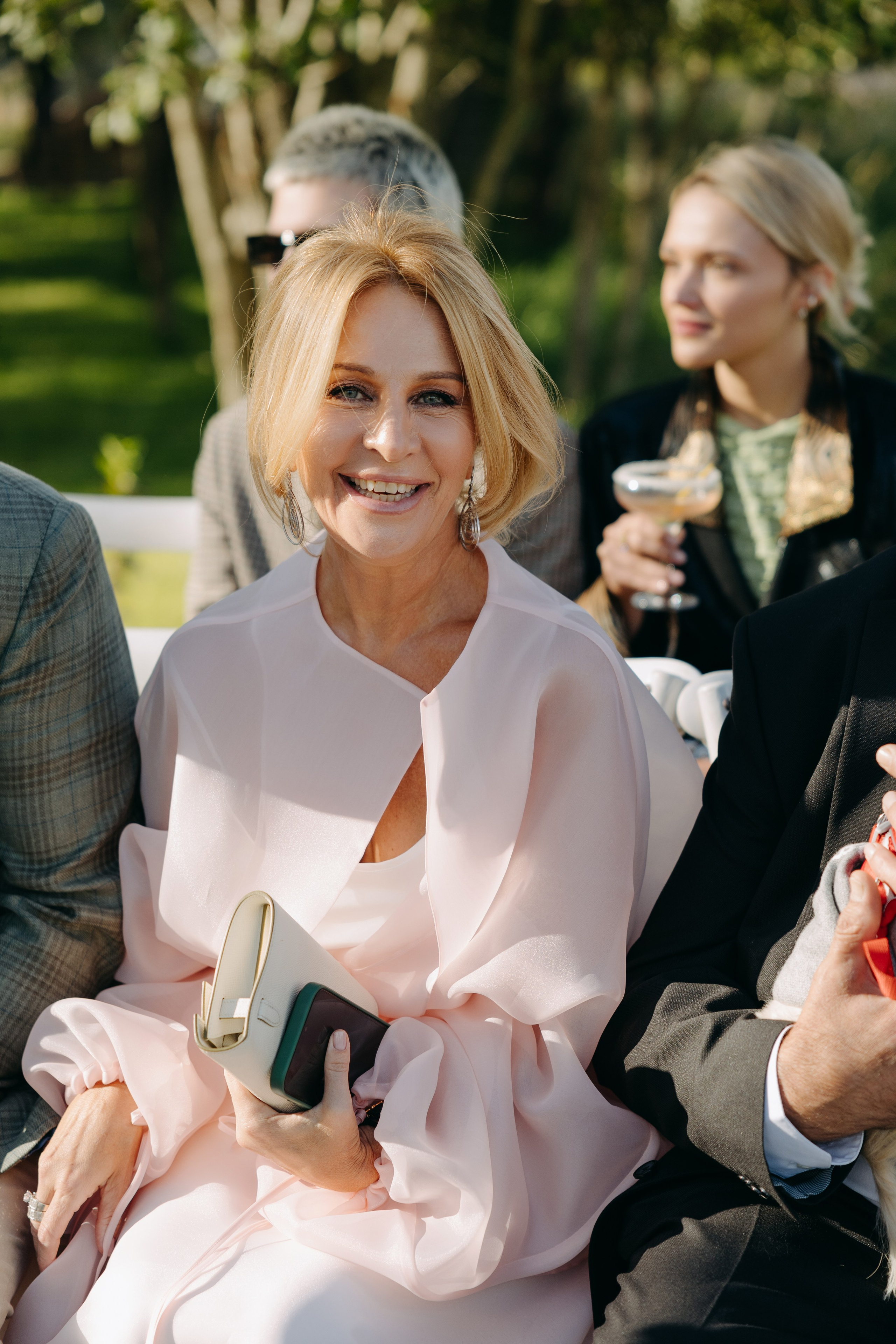 Утро в отеле Twelve Reasons и банкет в усадьбе Шелепаново. Свадебный фотограф Москва Анастасия Храмова