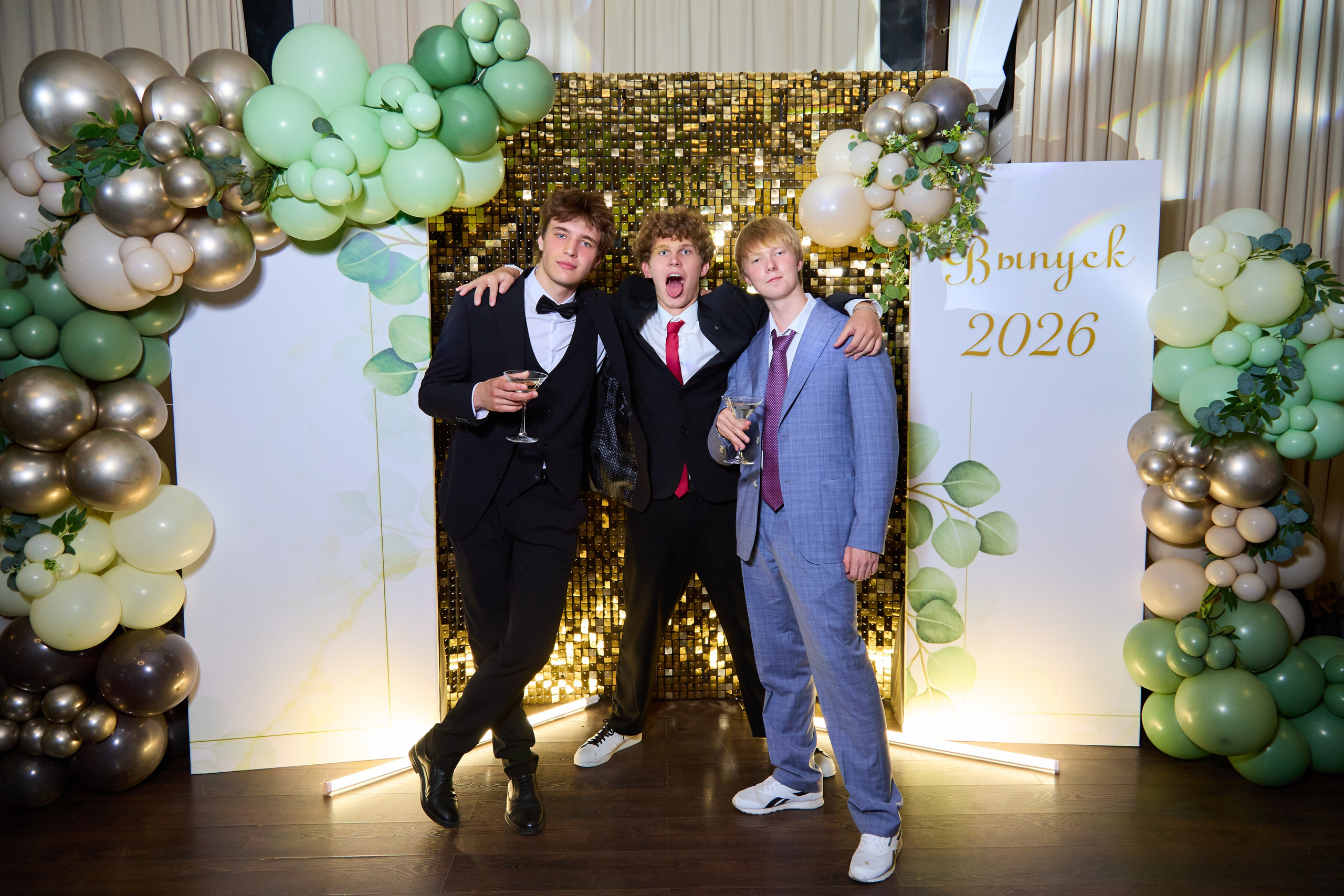 Выпускной 2026. Akhmedov Team × Medoed Production — фото и видеопродакшен для мероприятий
