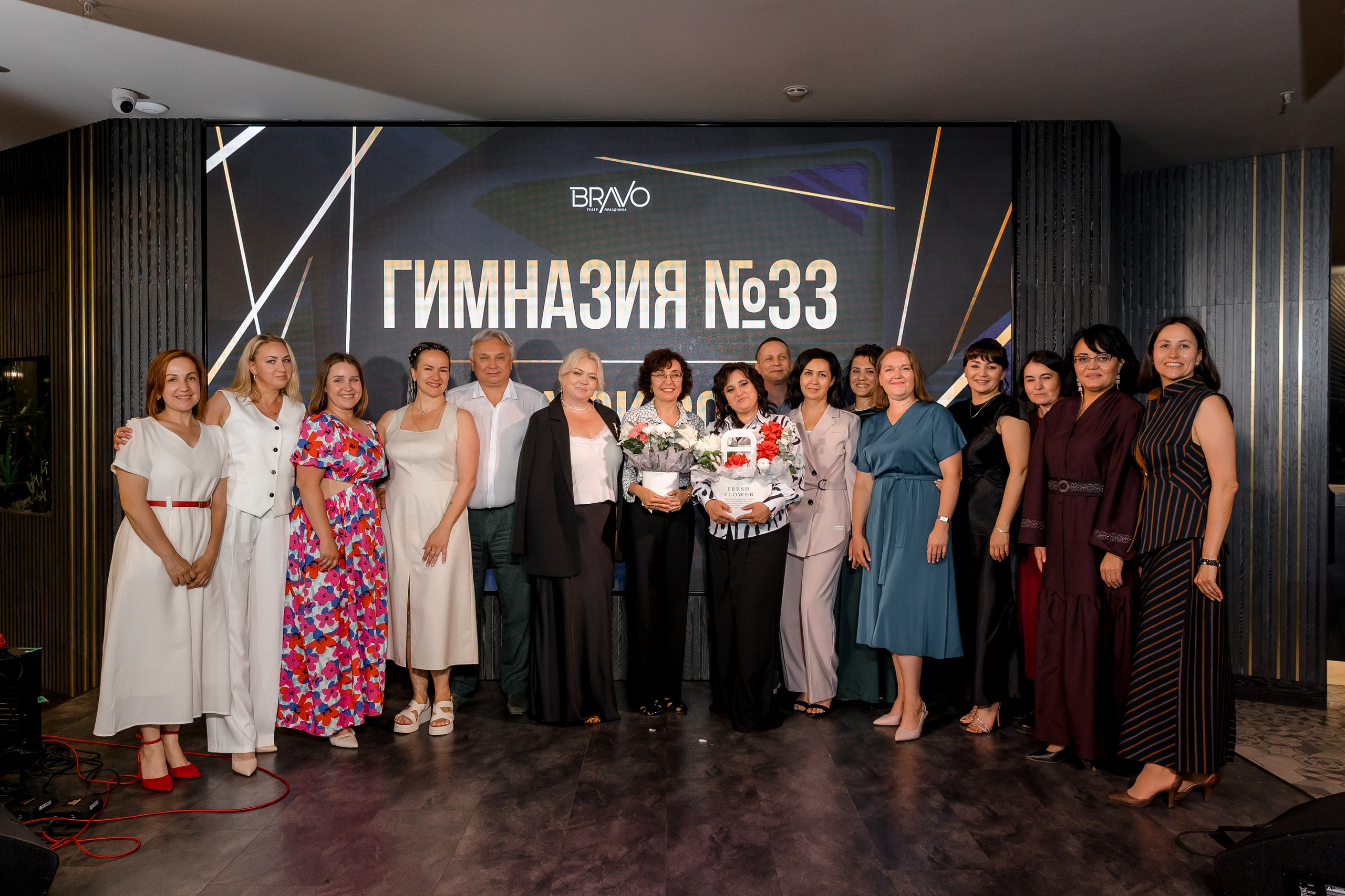 ВЫПУСКНОЙ CHEESERIA-Гимназия 33. Свадебный и семейный фотограф Динар Гильмутдинов