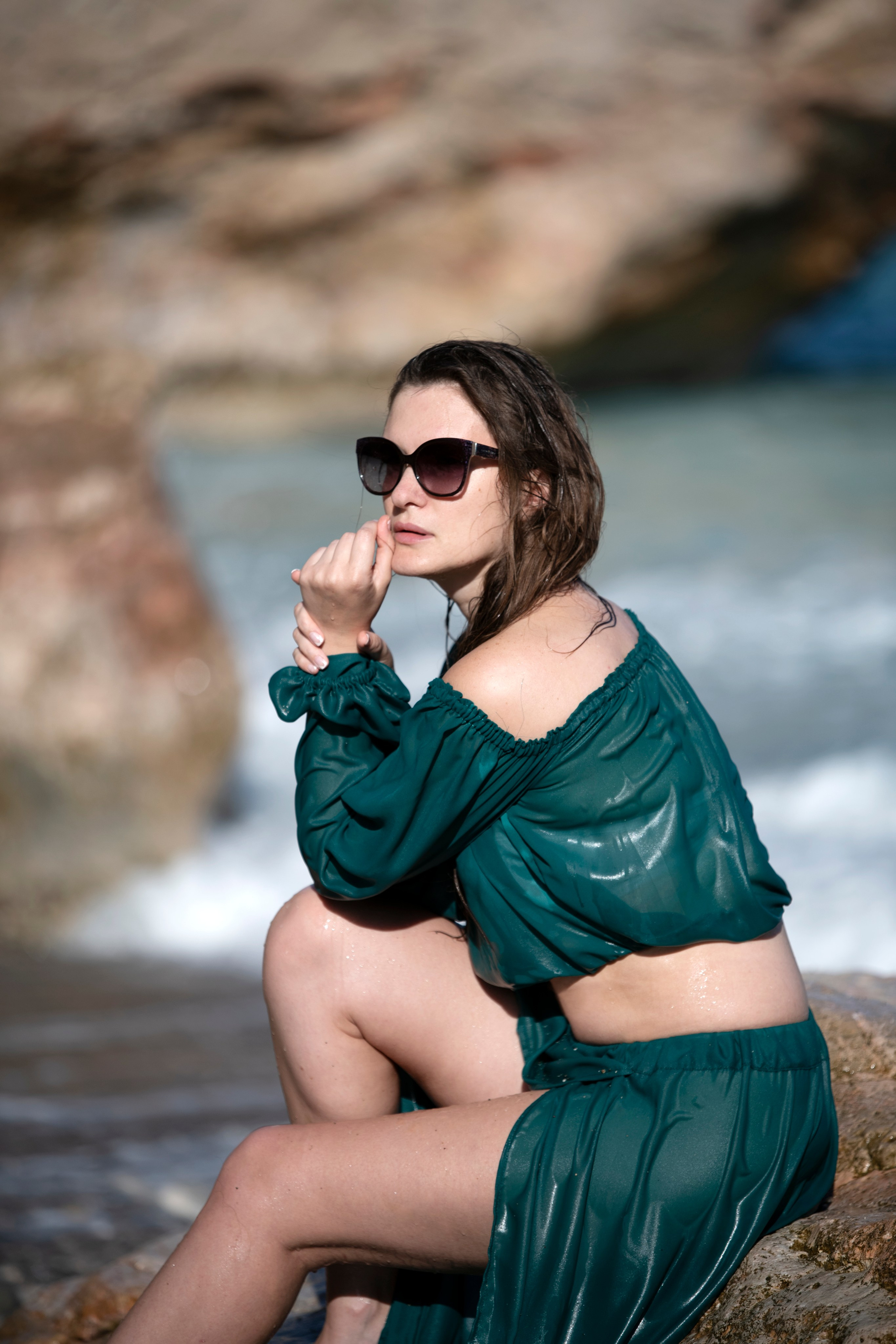 Индивидуальная фотосессия на диком пляже в Кемере. Профессиональный фотограф в Турции Анталии Кемере Сиде Белеке Алании